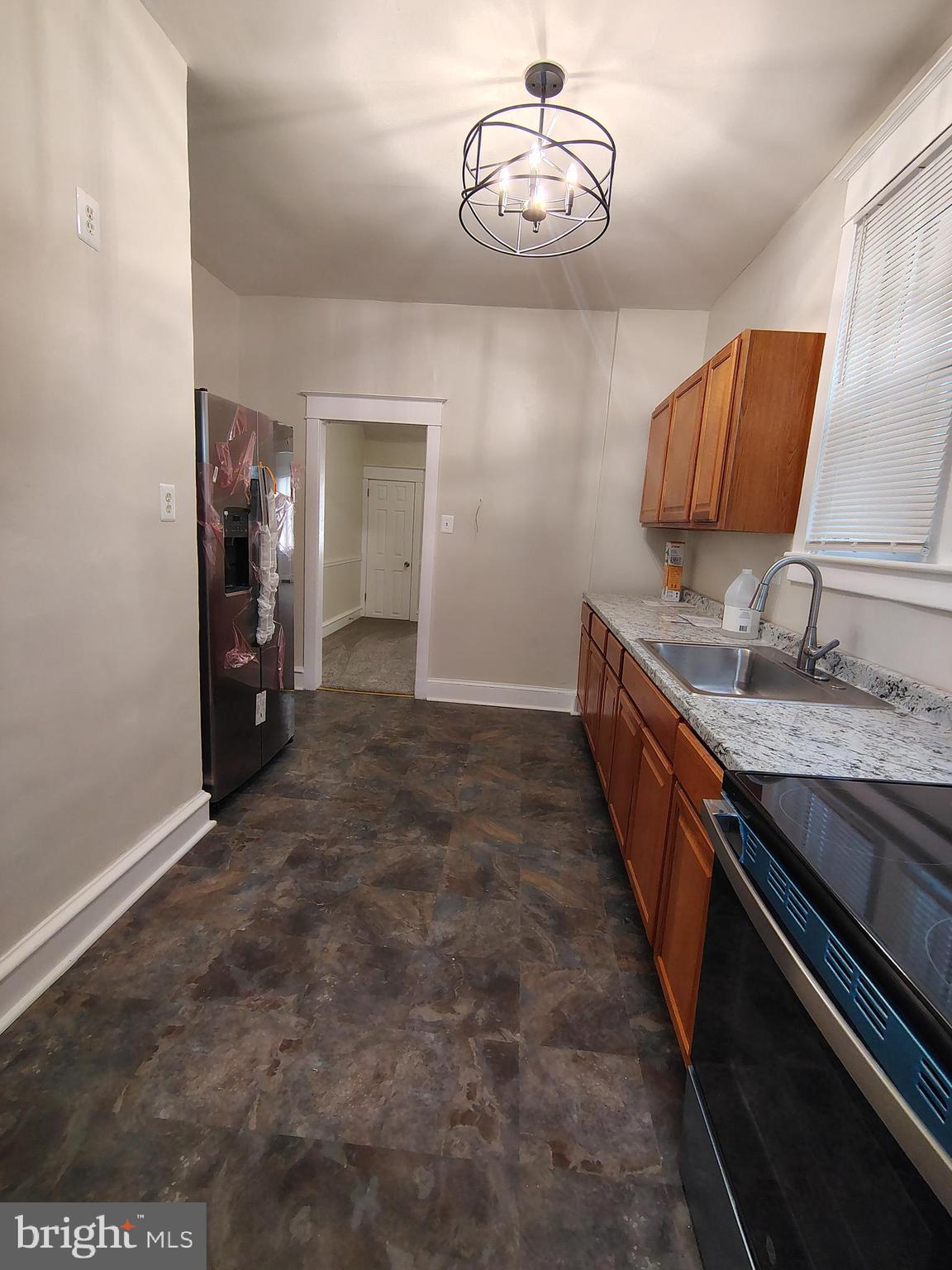 LAWNCREST - Residential