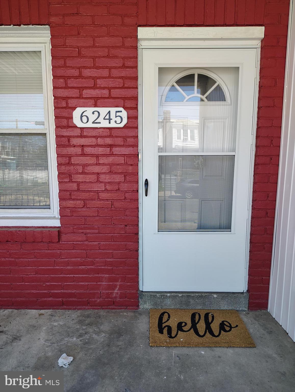 LAWNCREST - Residential