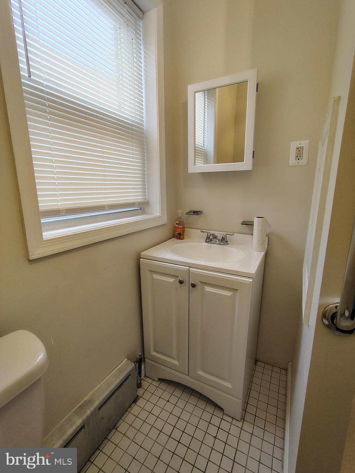 LAWNCREST - Residential