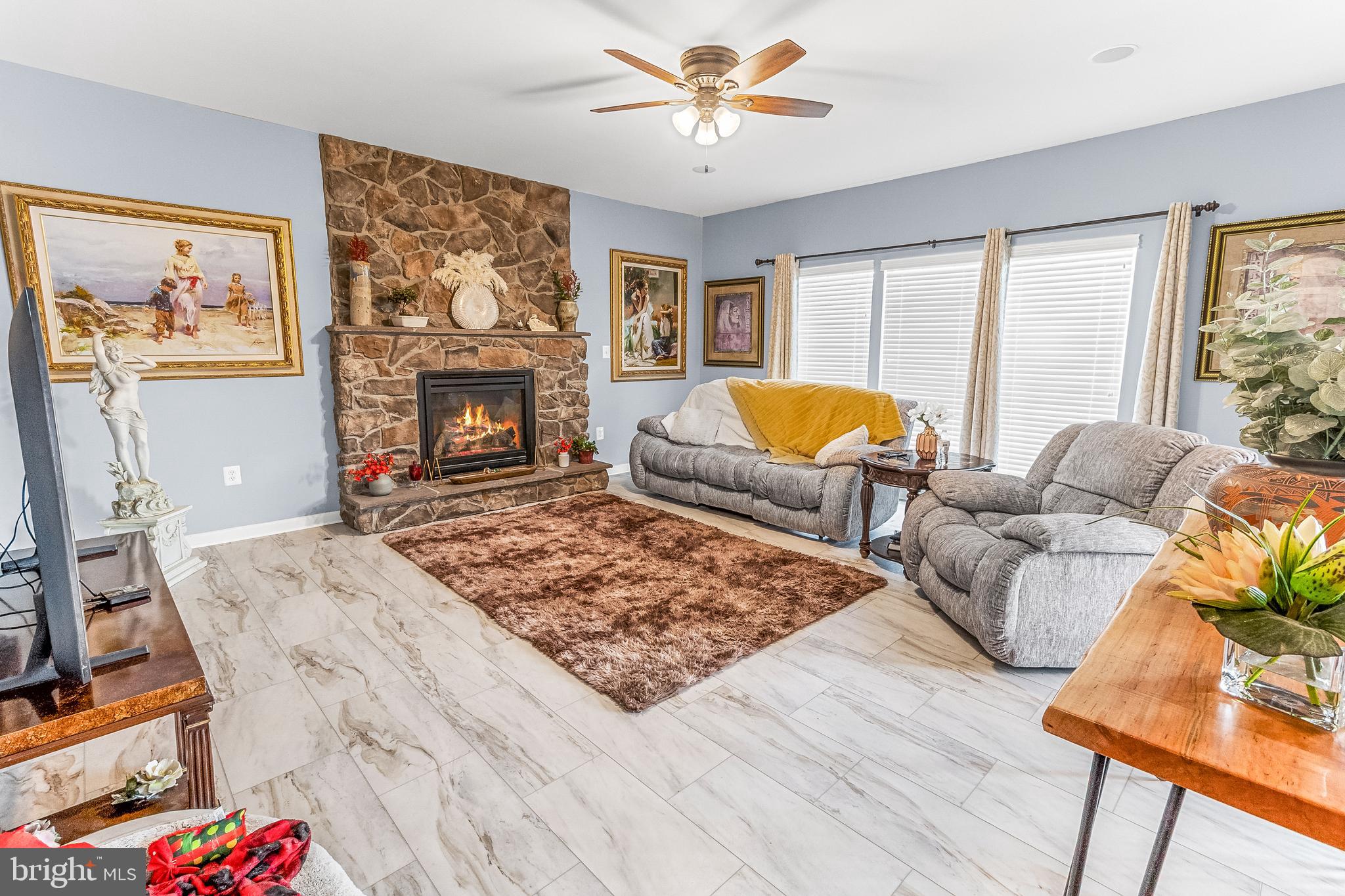 THE GALLERY - Residential