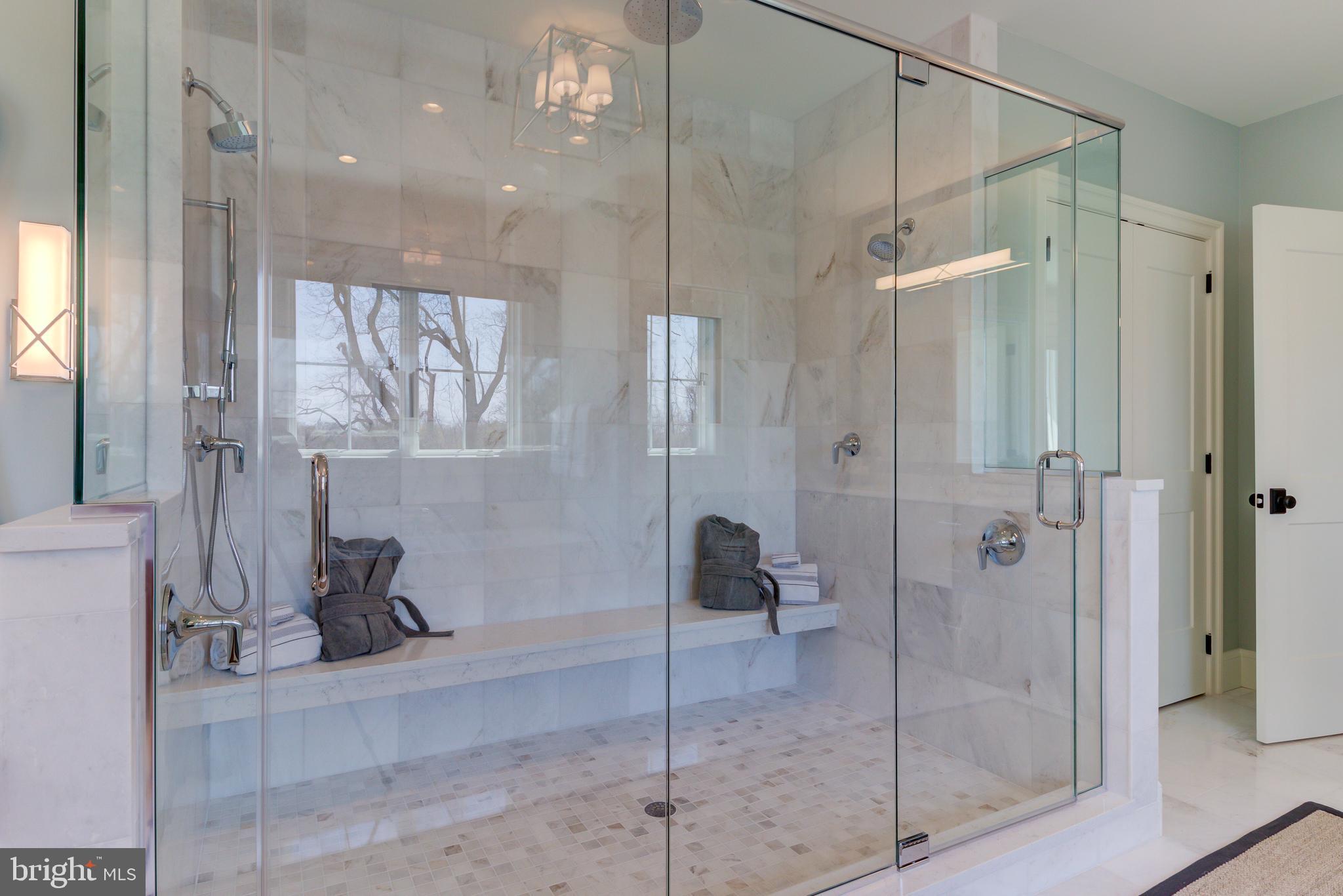 WHITE HORSE - Residential