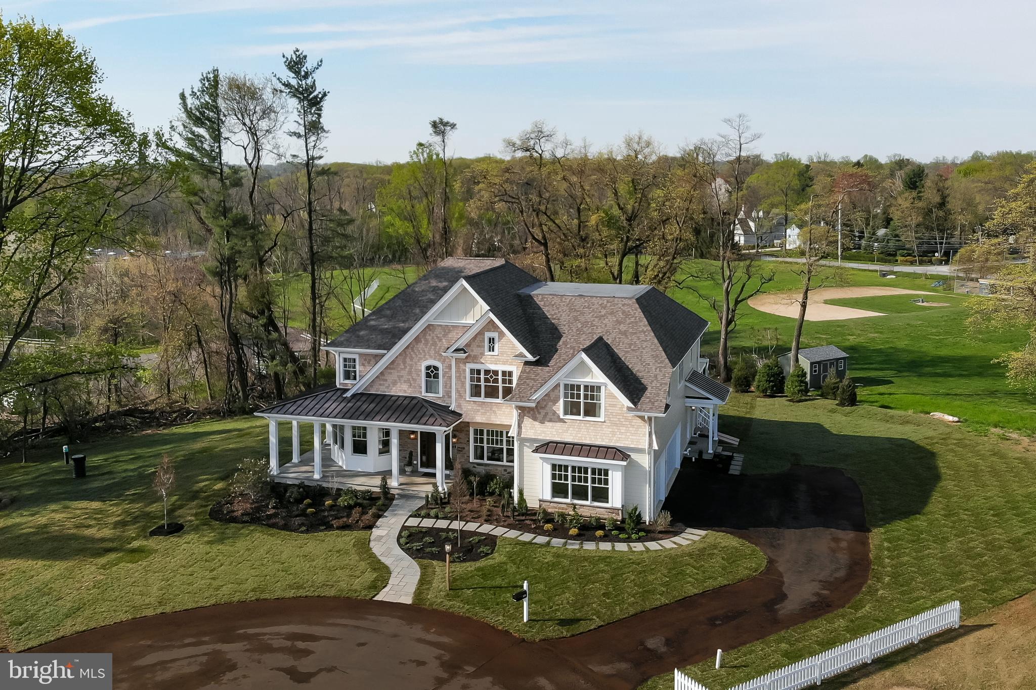 WHITE HORSE - Residential