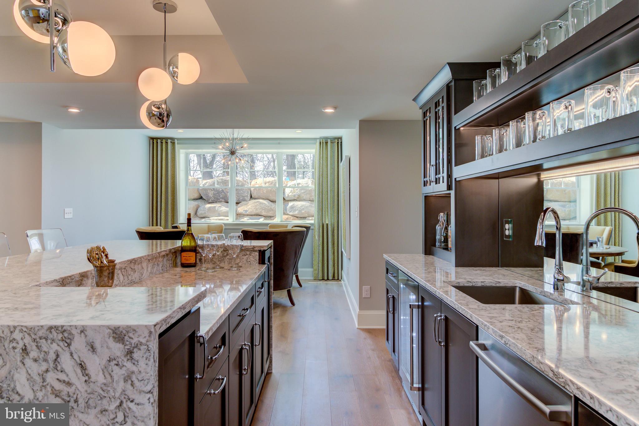 WHITE HORSE - Residential