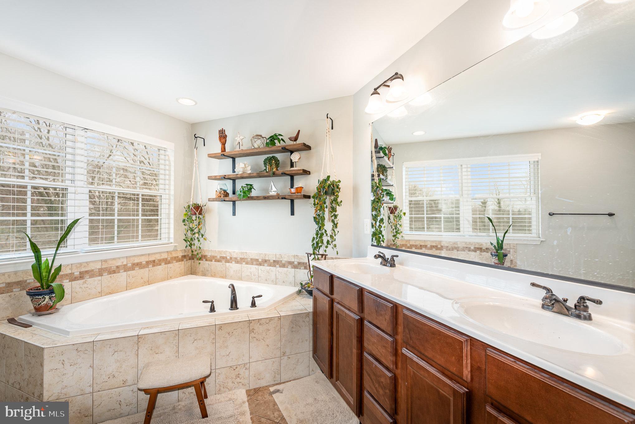 VIEW POINT PARK - Residential