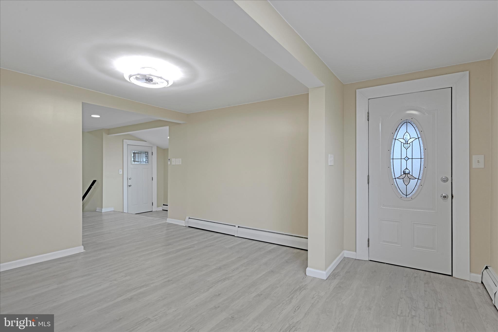 AVON HEIGHTS - Residential