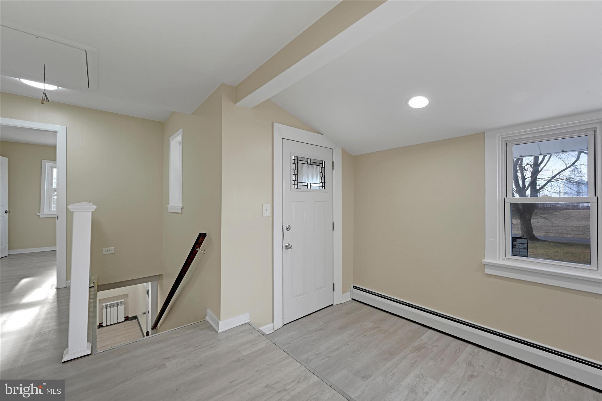 AVON HEIGHTS - Residential