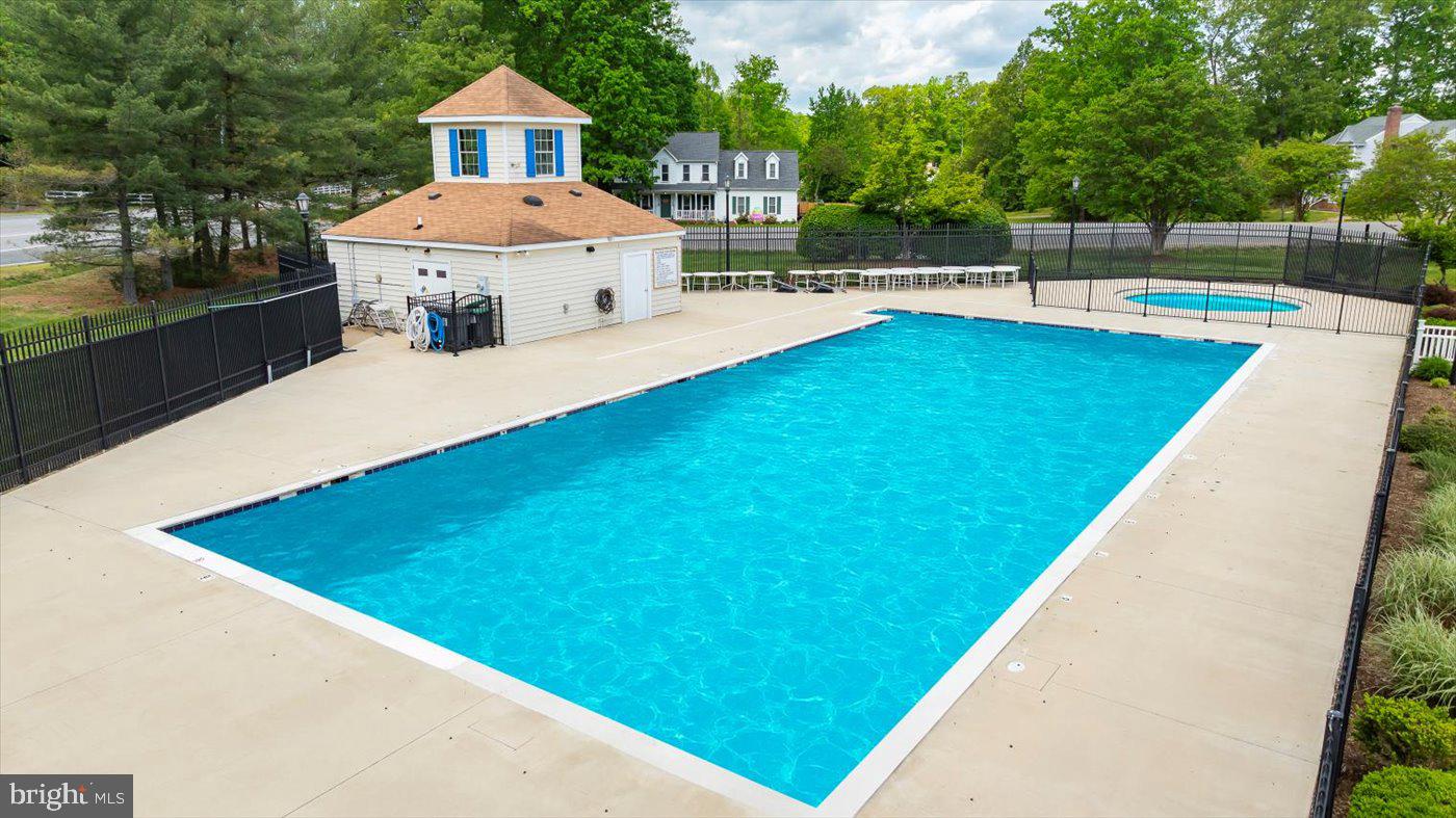 HOLLEYBROOKE - Residential