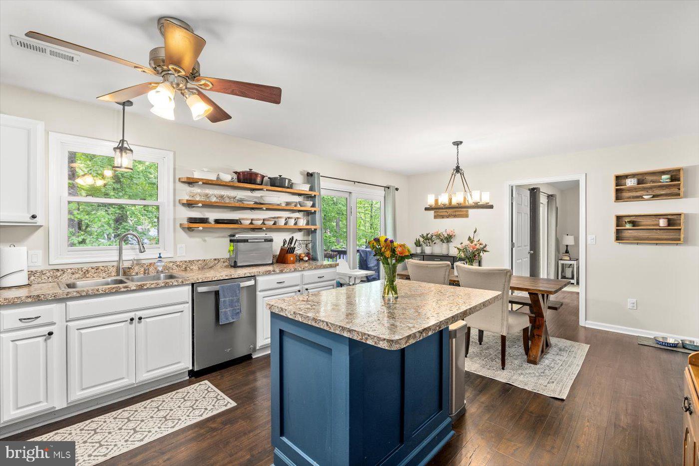 HOLLEYBROOKE - Residential