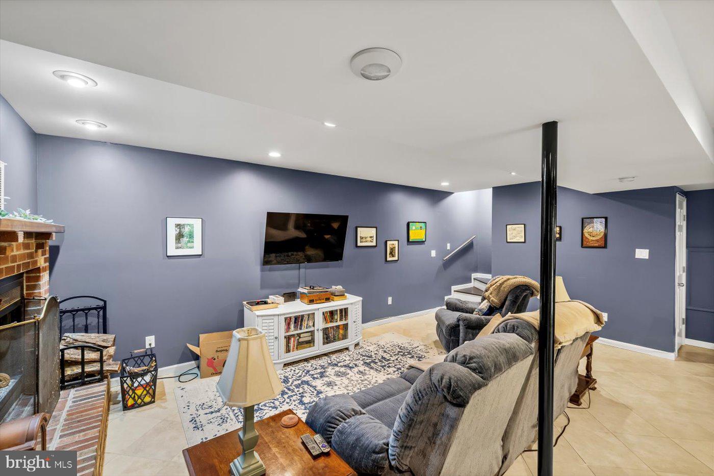 HOLLEYBROOKE - Residential