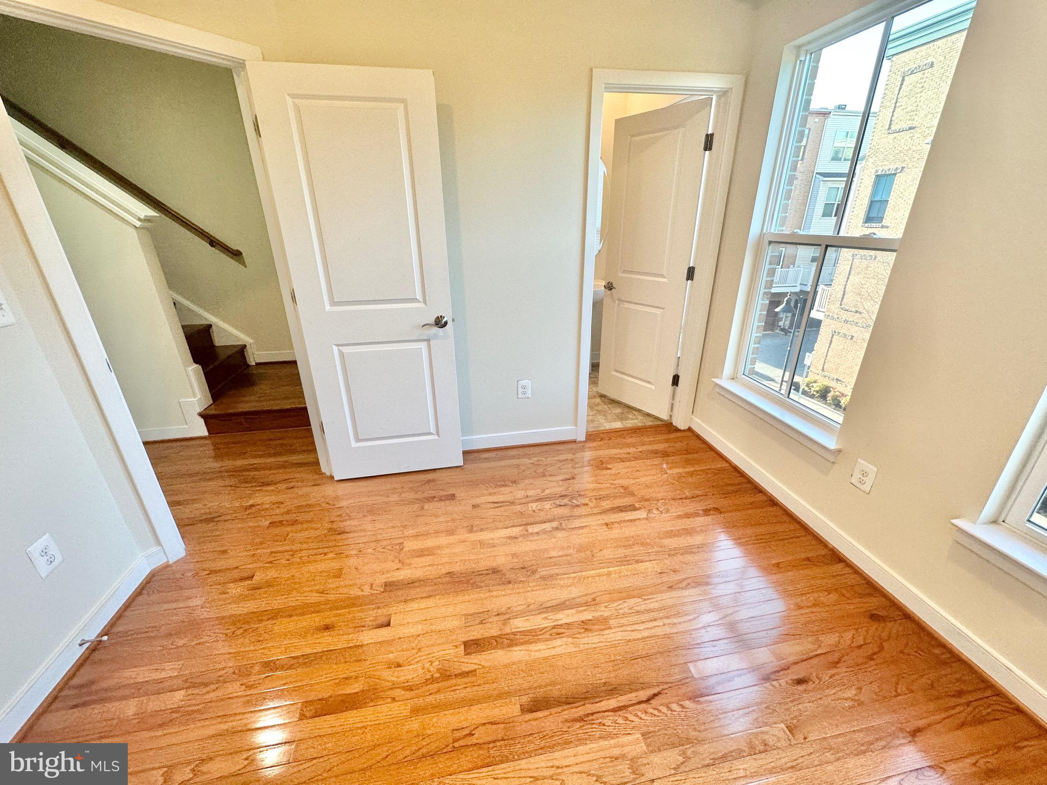 HYATTSVILLE - Residential Lease