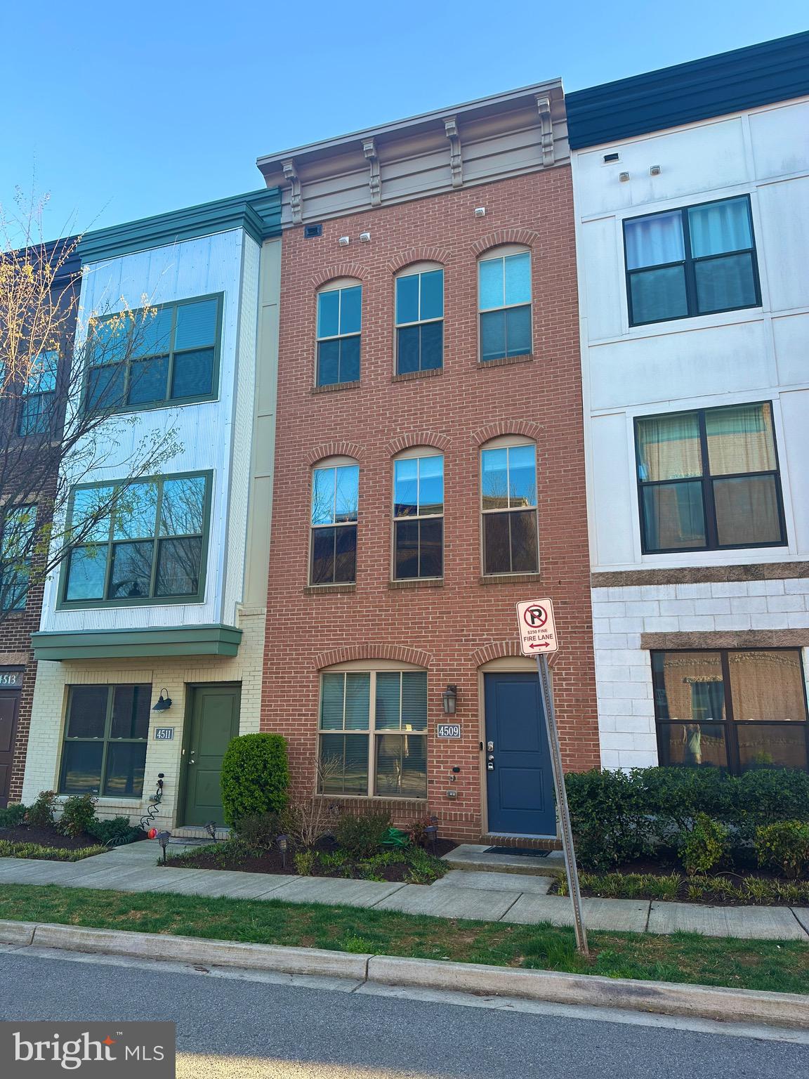 HYATTSVILLE - Residential Lease