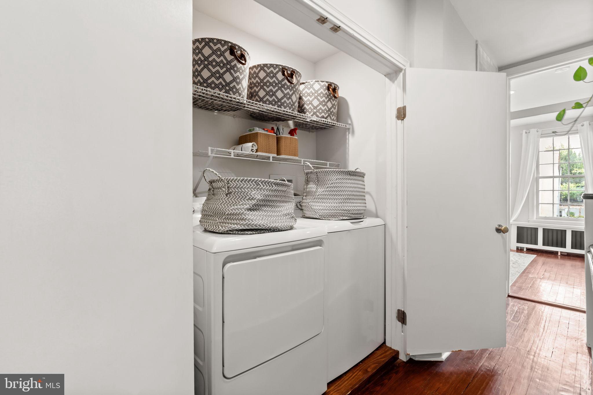 SOCIETY HILL - Residential