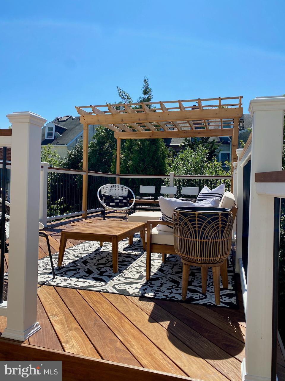 SOCIETY HILL - Residential