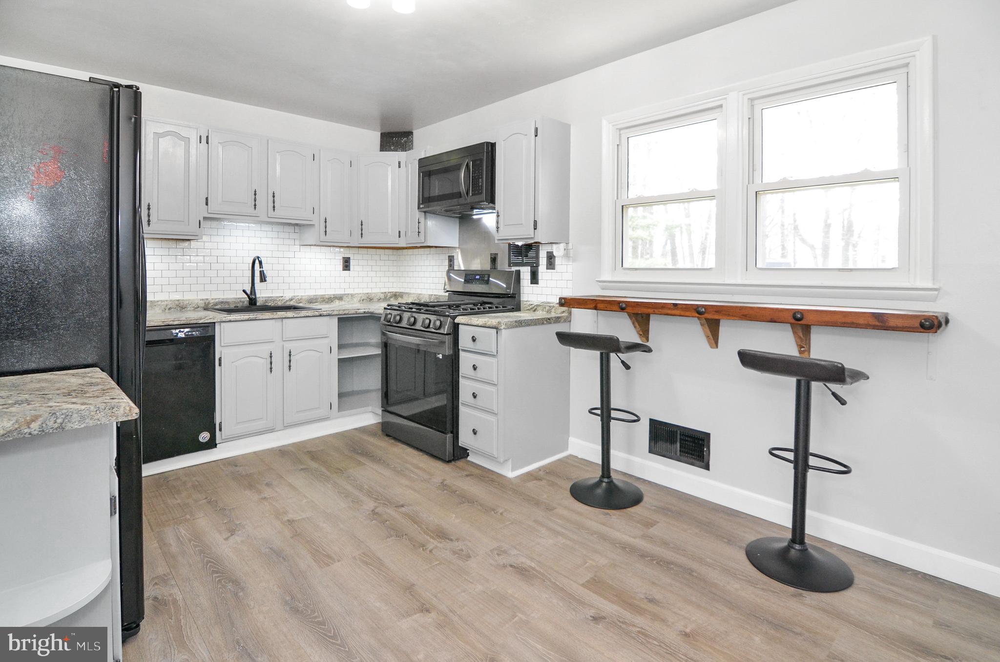 WESTDALE PARK - Residential