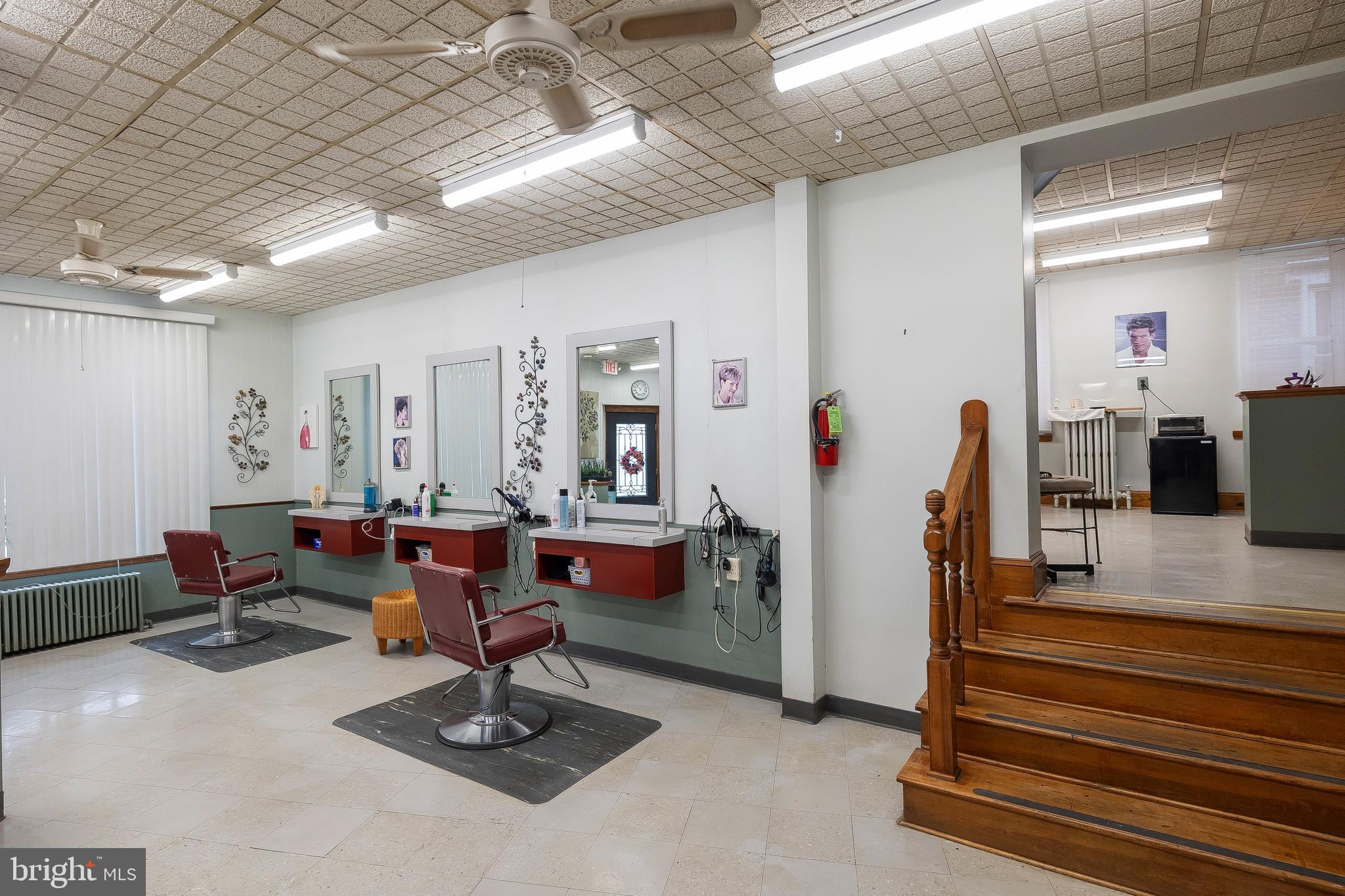 219 S BROADWAY -221