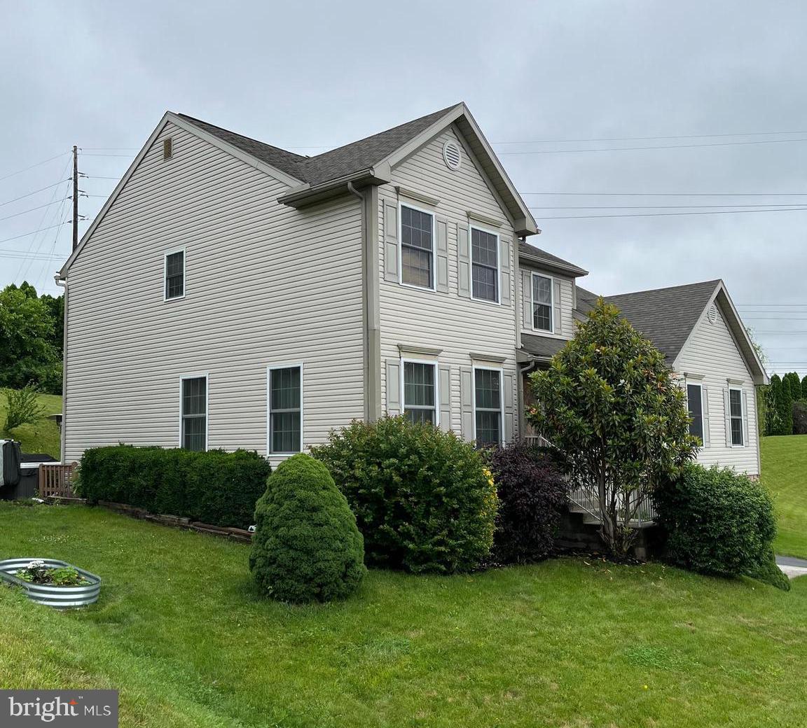 5016 OVERLOOK POINTE