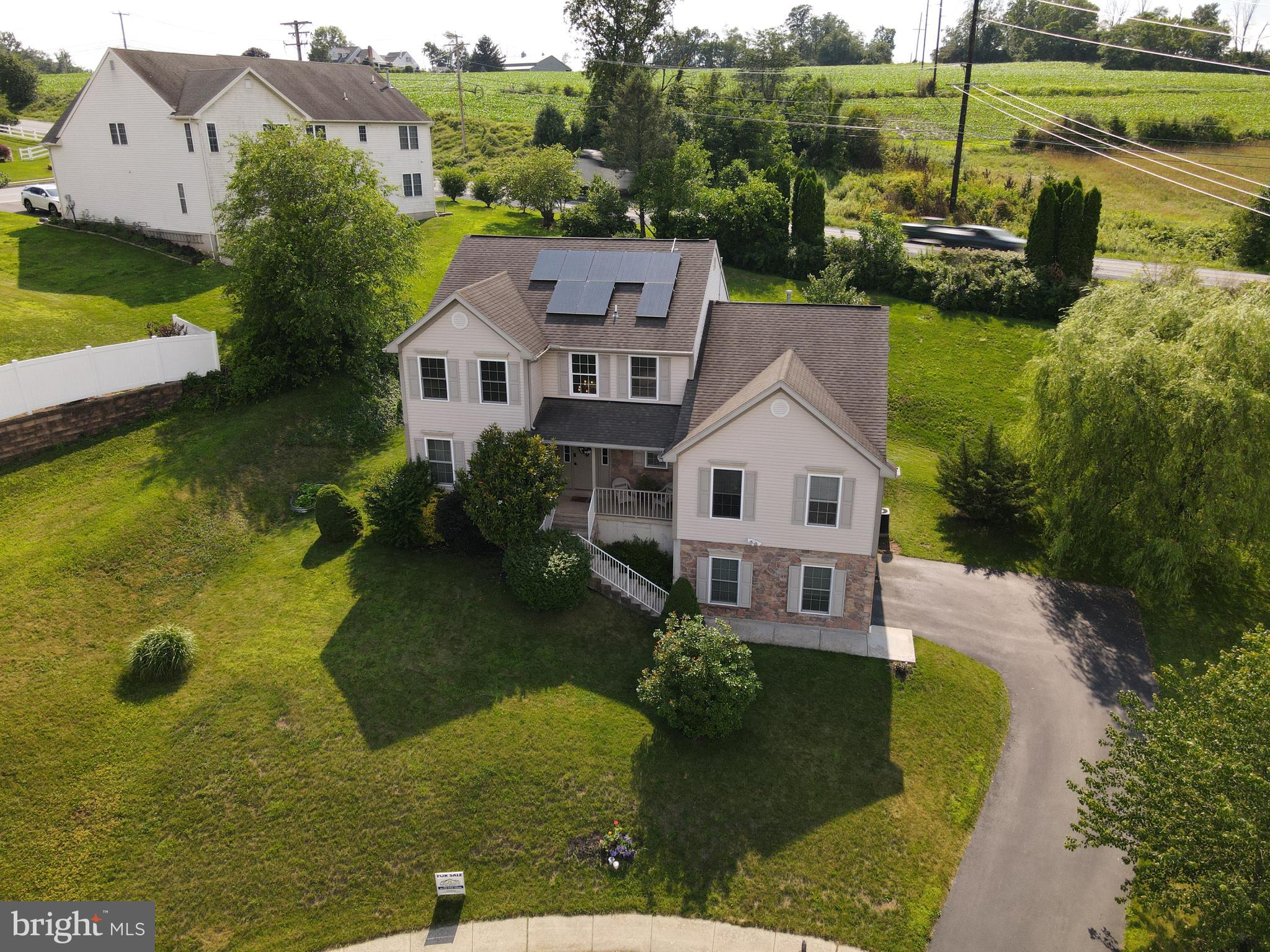 5016 OVERLOOK POINTE