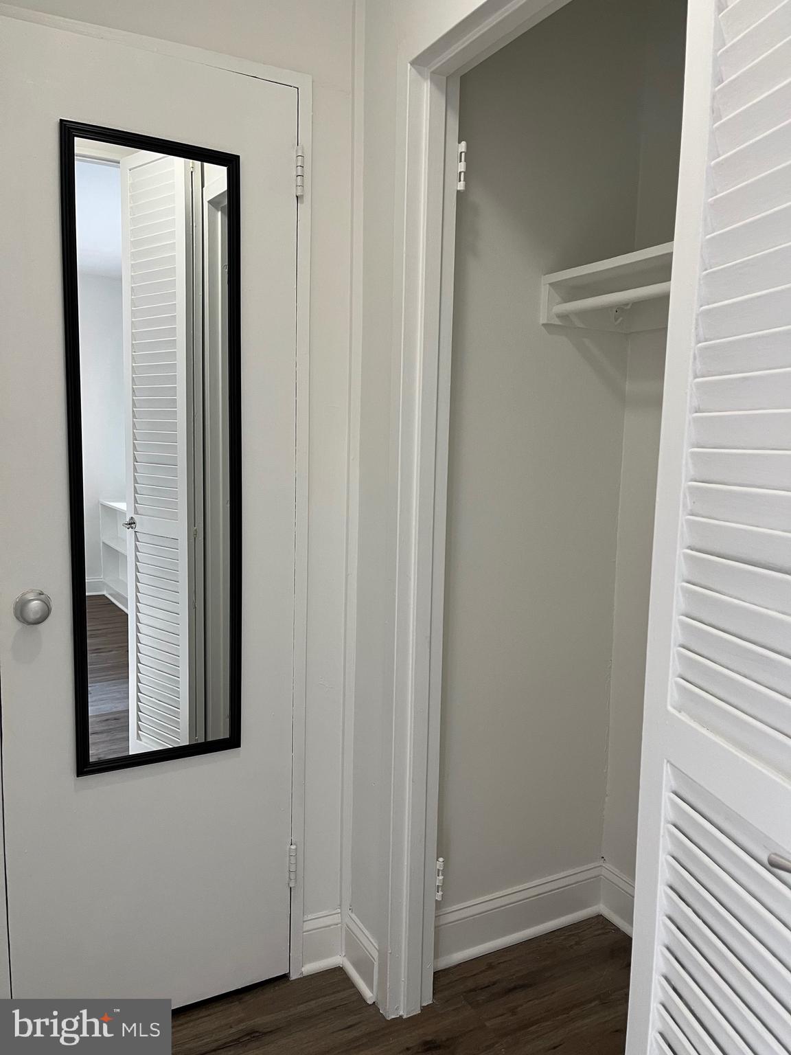 RIVER PLACE EAST - Residential Lease