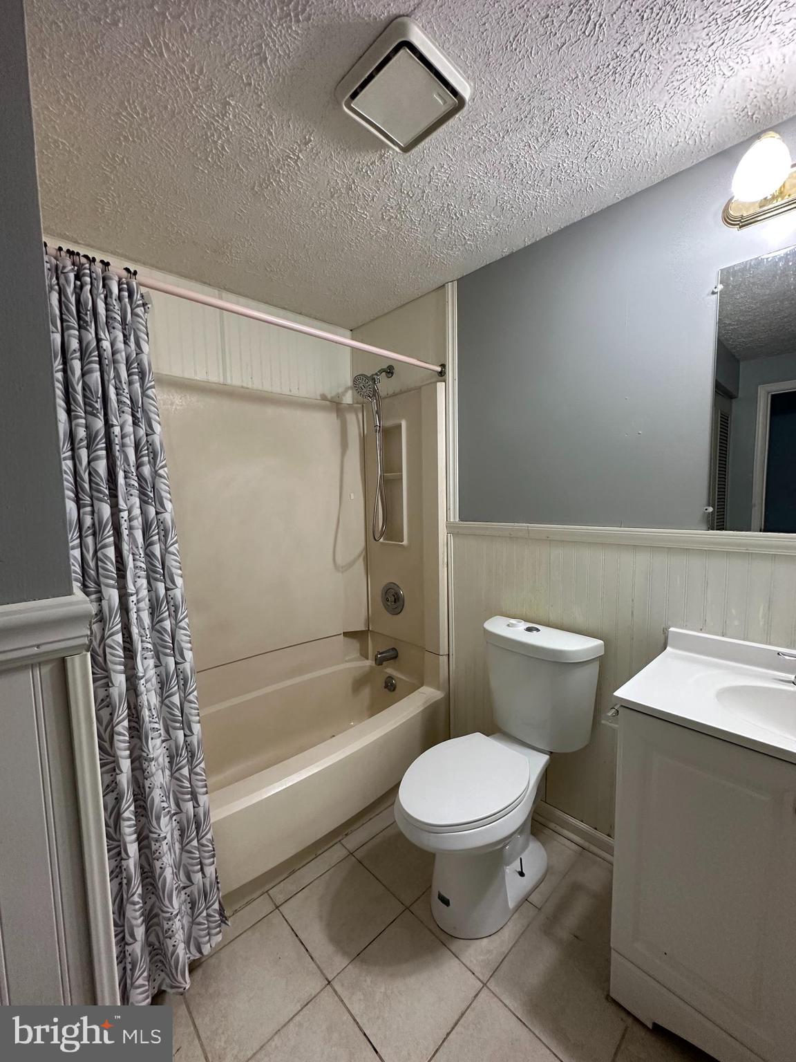 CARNEY/PARKVILLE - Residential Lease