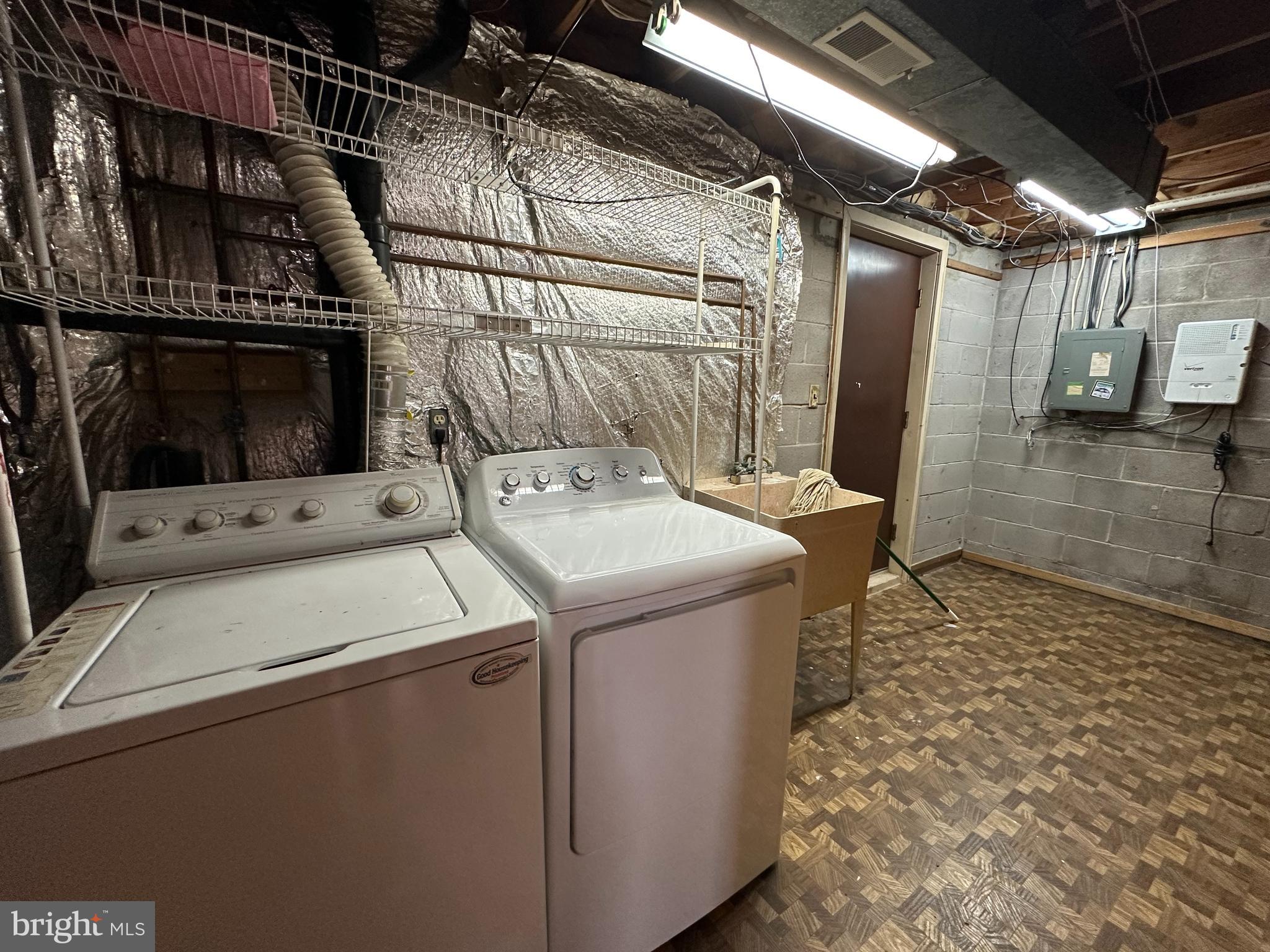 CARNEY/PARKVILLE - Residential Lease