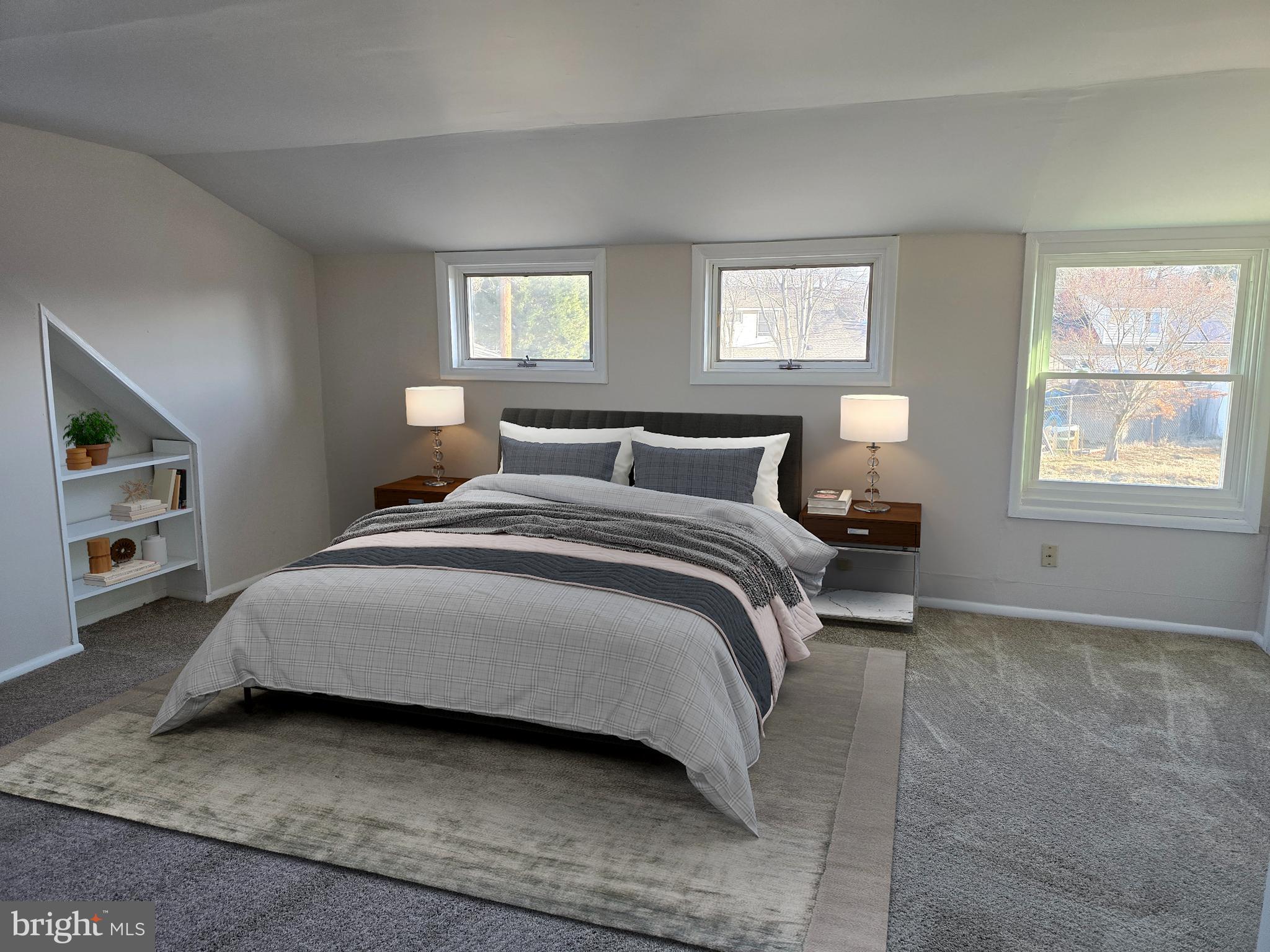 COUNTRY CLUB ESTATES - Residential