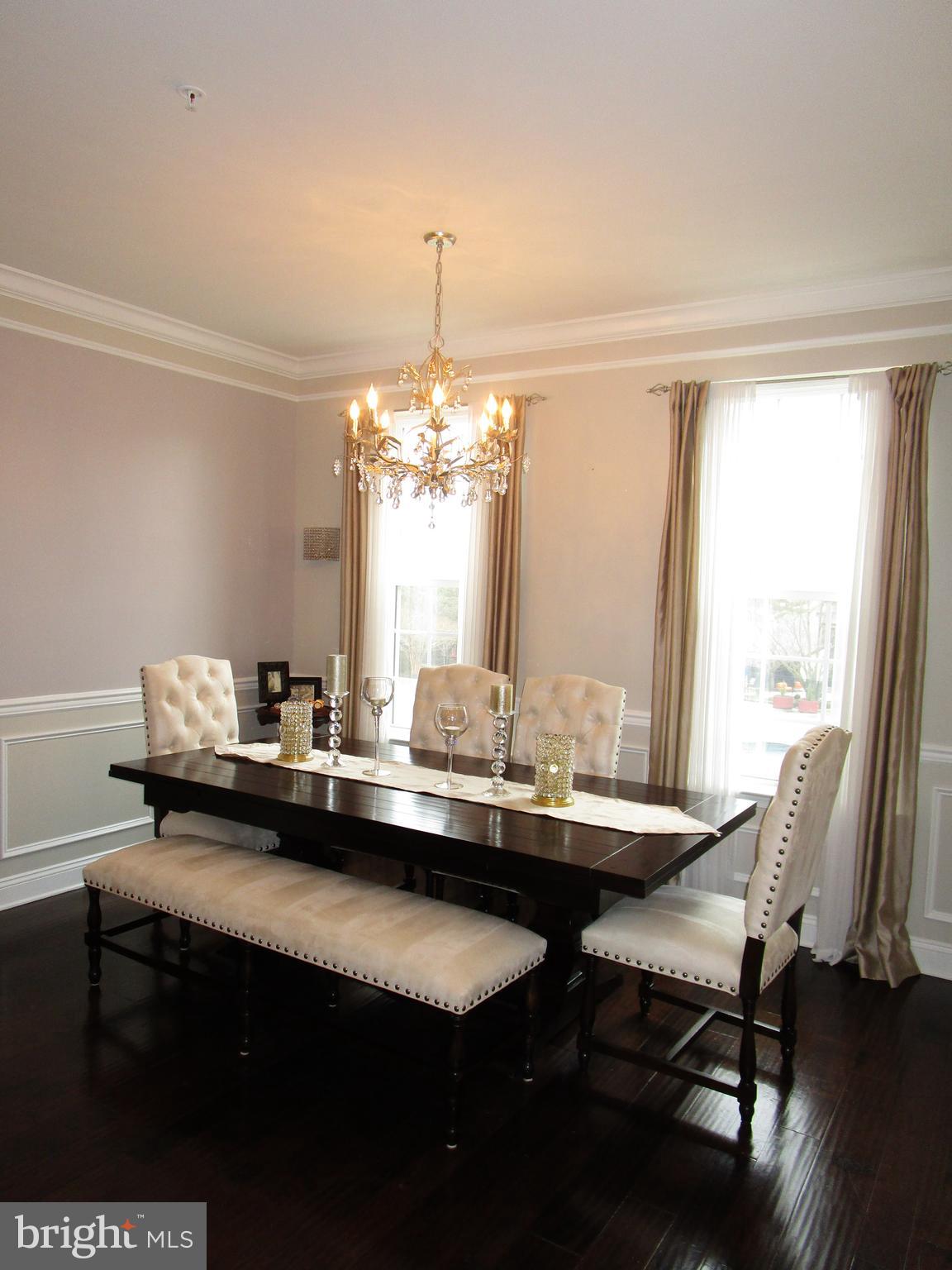 WOODLAKE TOWNS CODM - Residential Lease