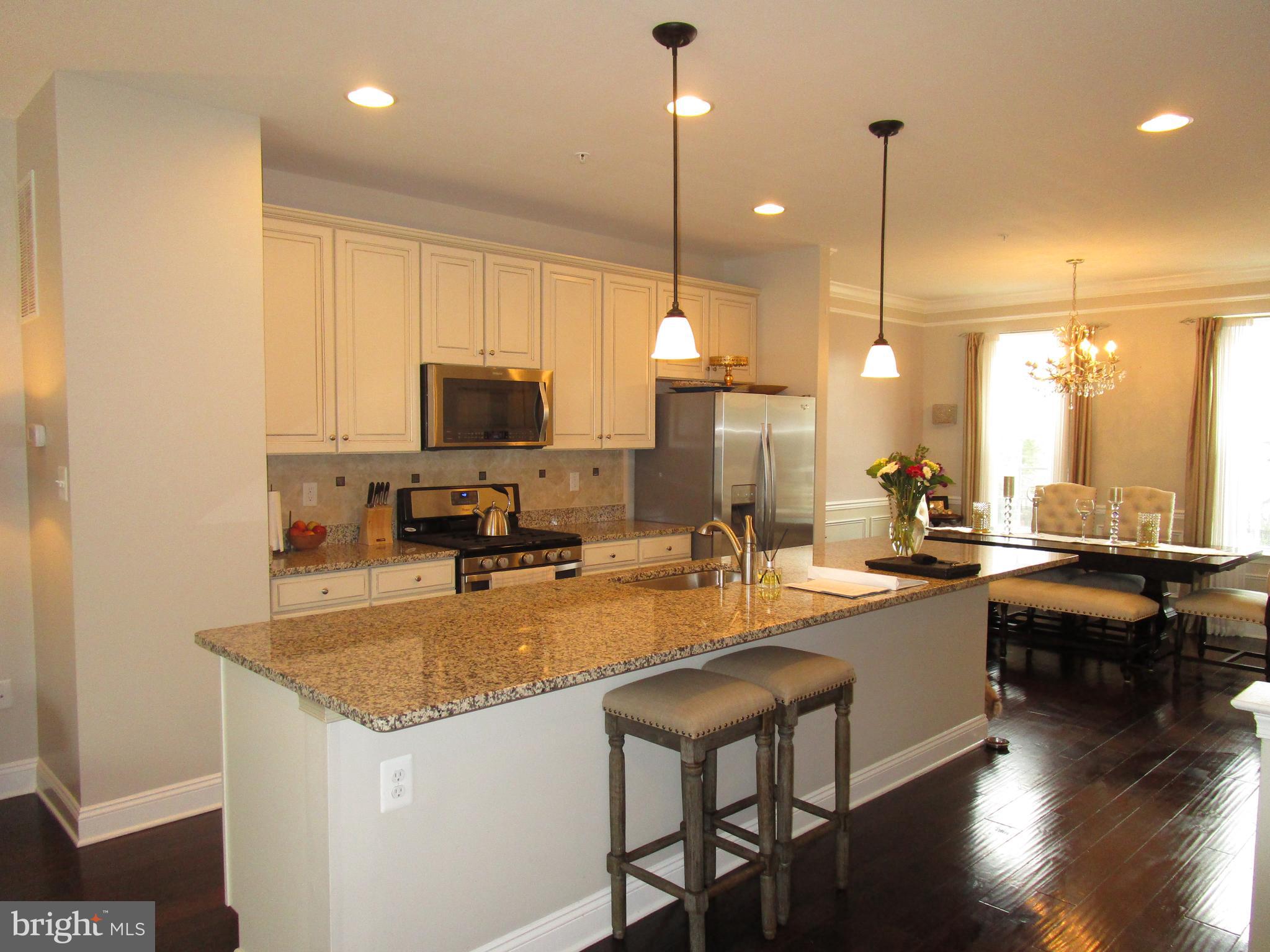 WOODLAKE TOWNS CODM - Residential Lease