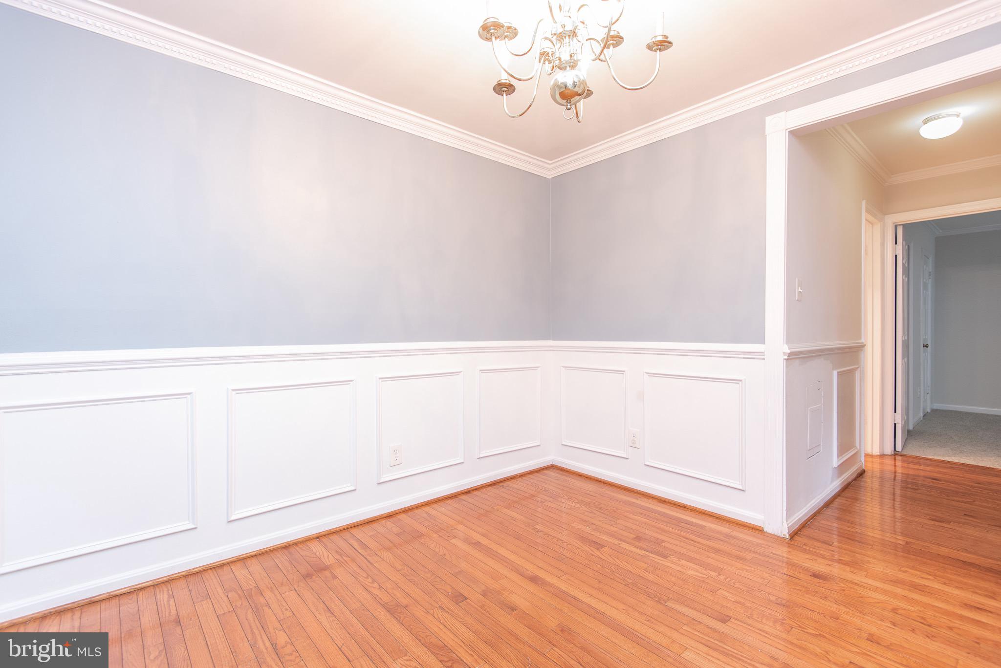 WOODBURN VILLAGE - Residential Lease