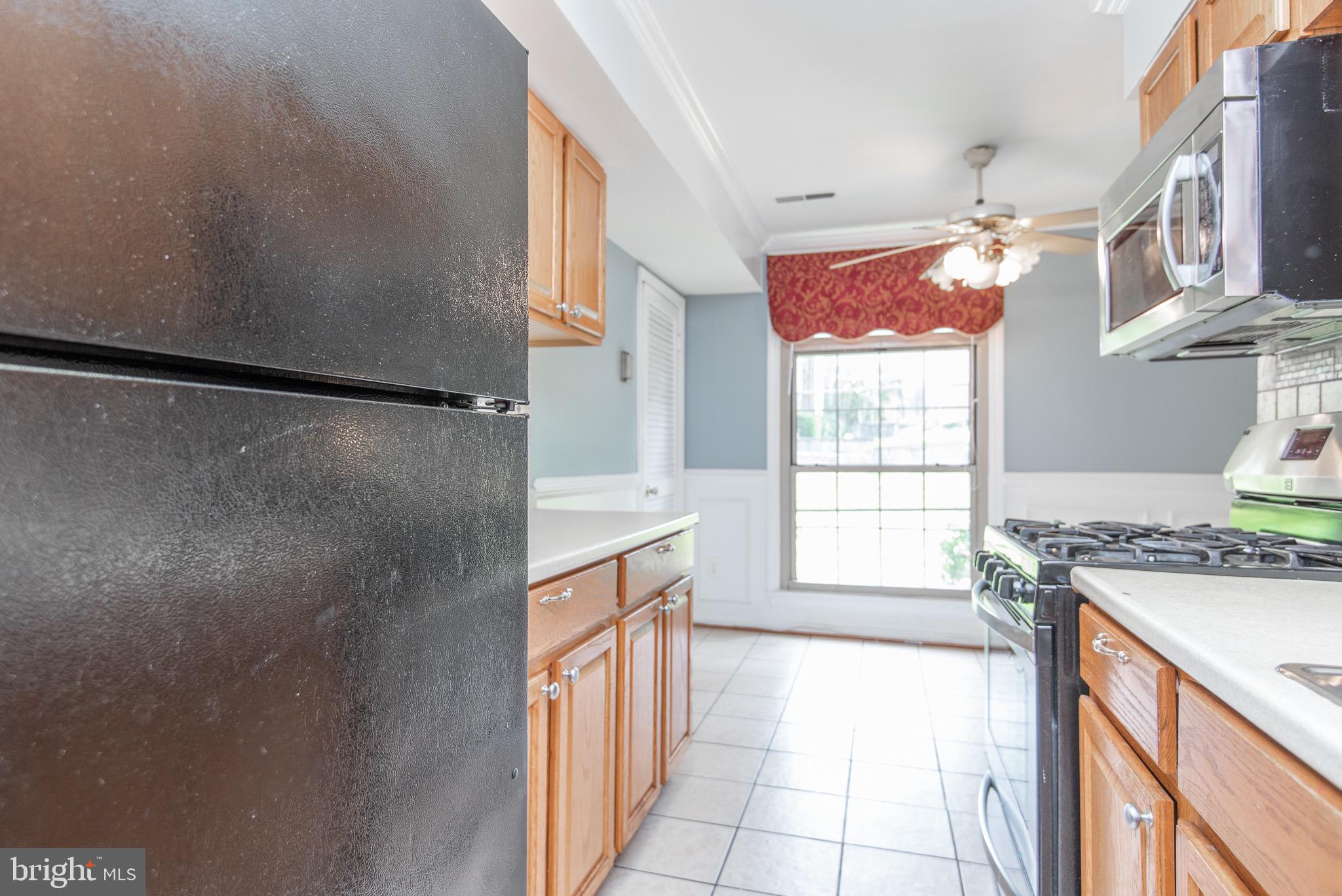 WOODBURN VILLAGE - Residential Lease