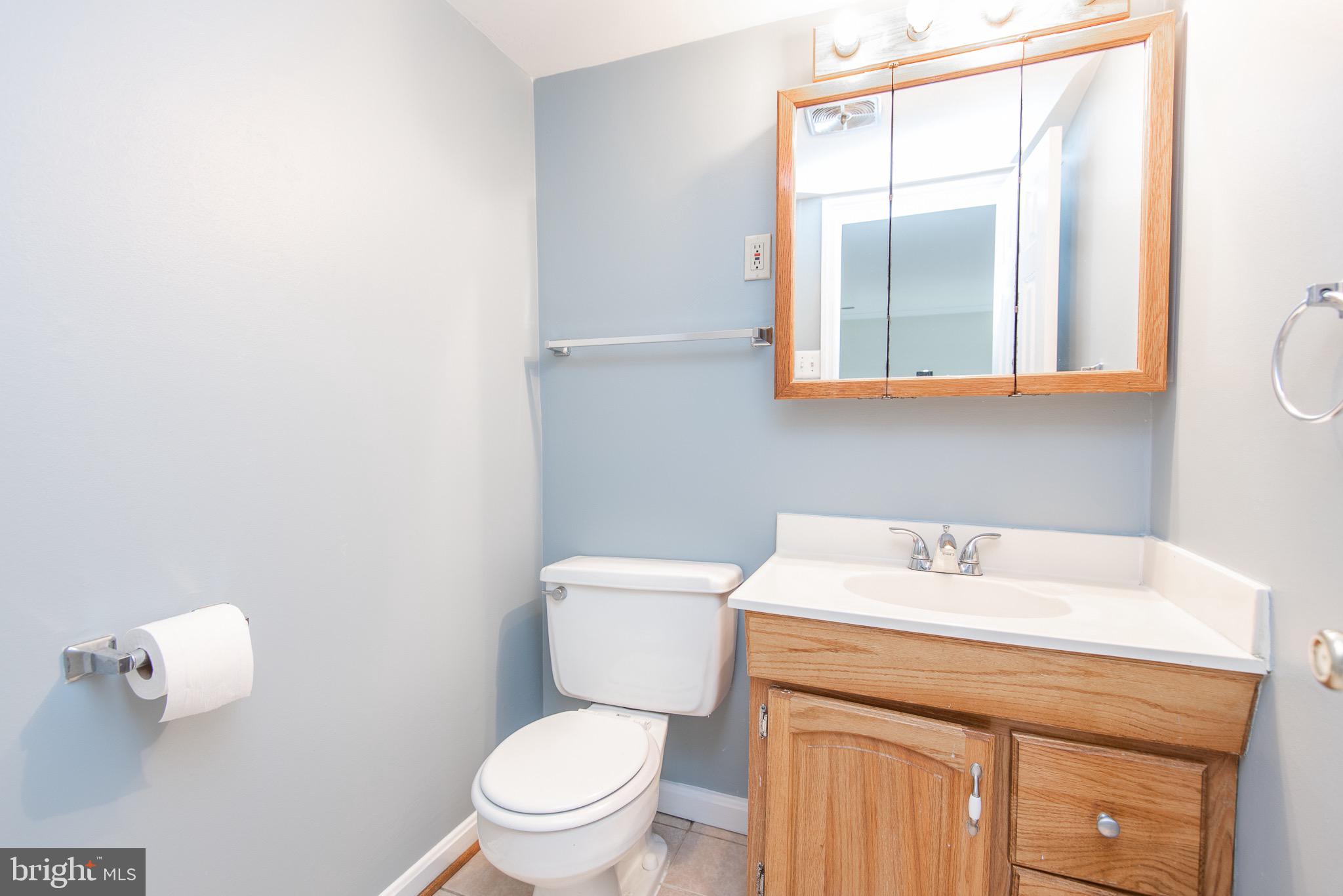 WOODBURN VILLAGE - Residential Lease