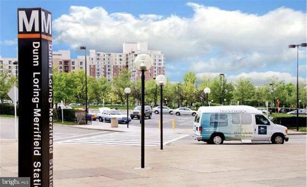 WOODBURN VILLAGE - Residential Lease