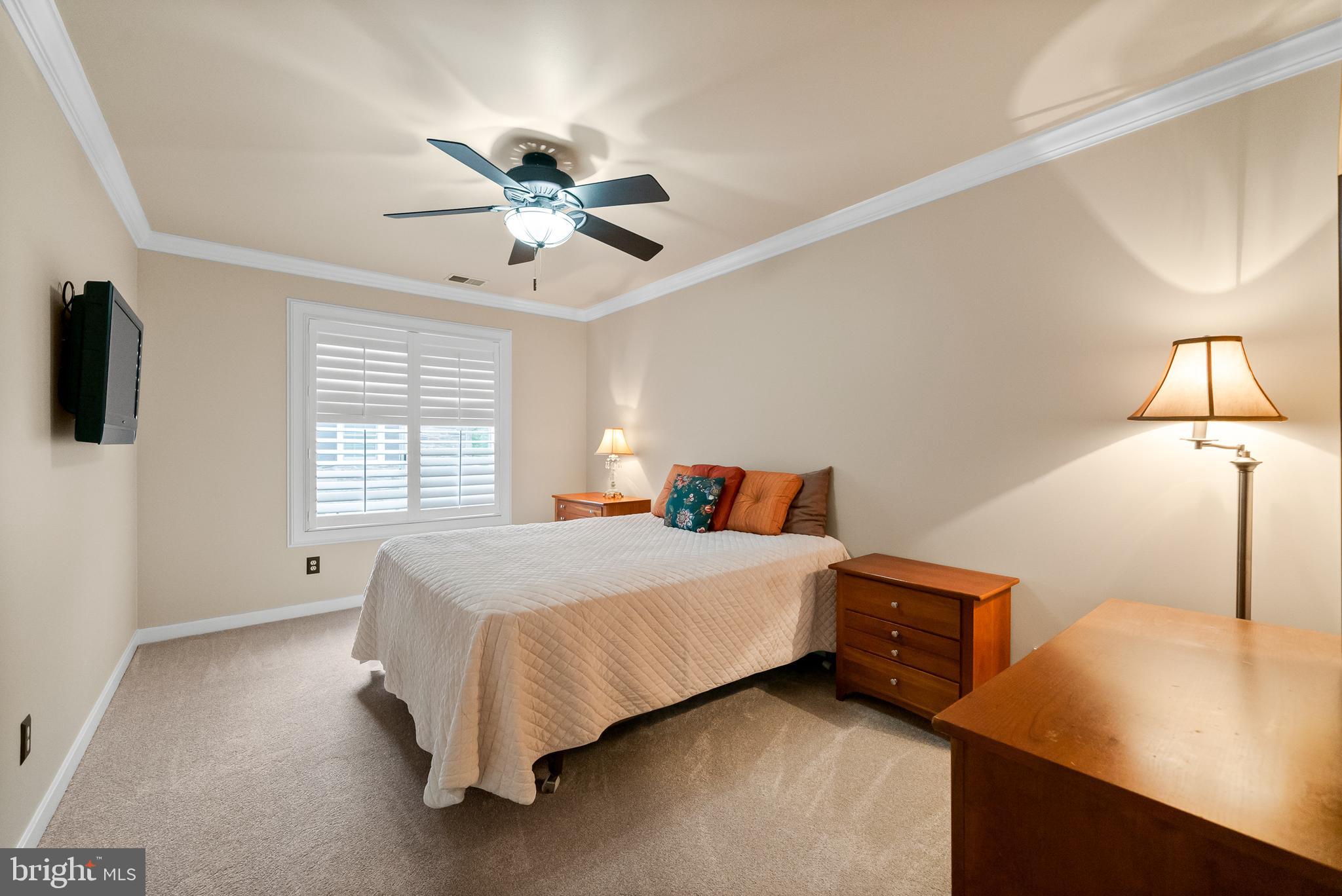 PINE RIDGE - Residential