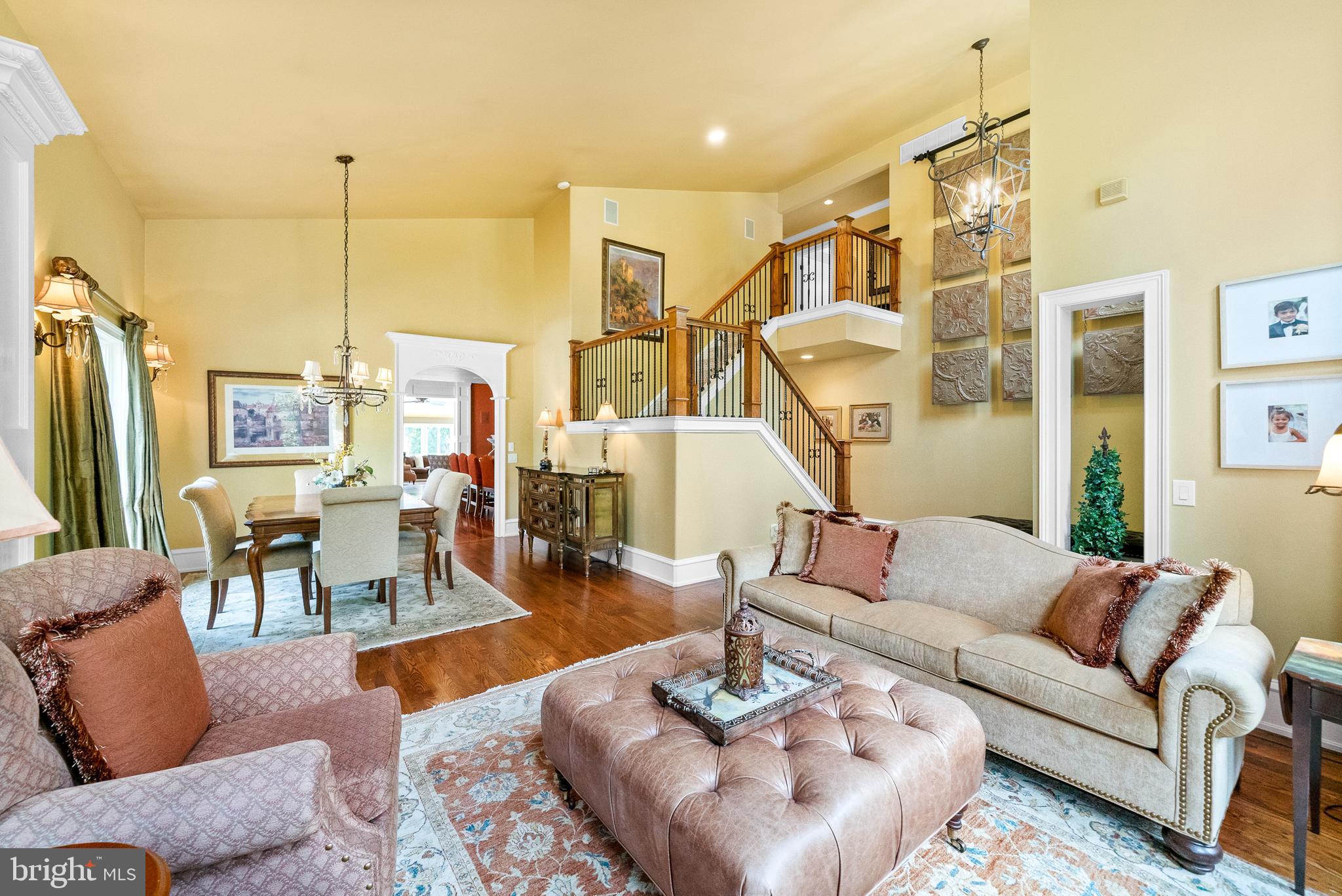 PINE RIDGE - Residential