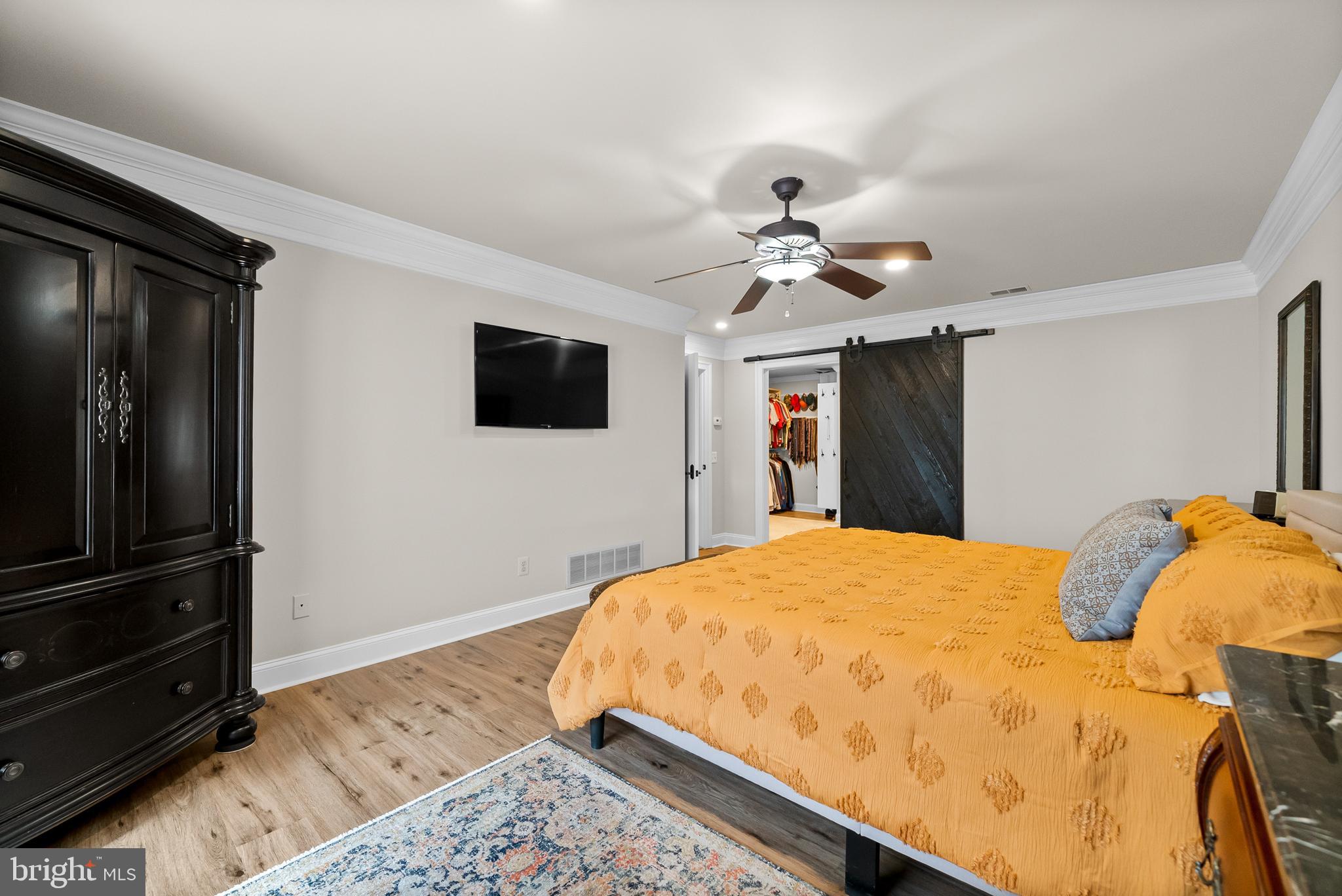 PINE RIDGE - Residential