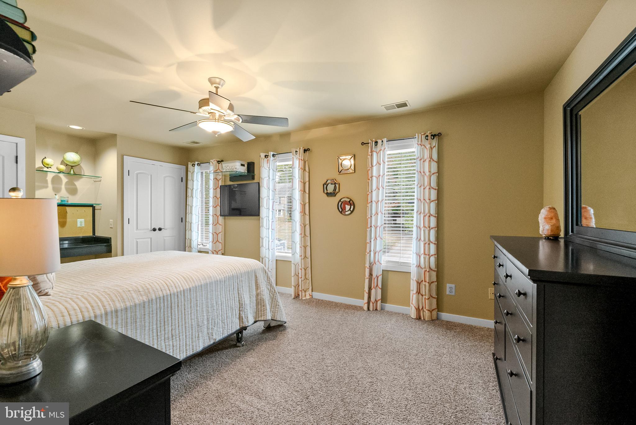 PINE RIDGE - Residential