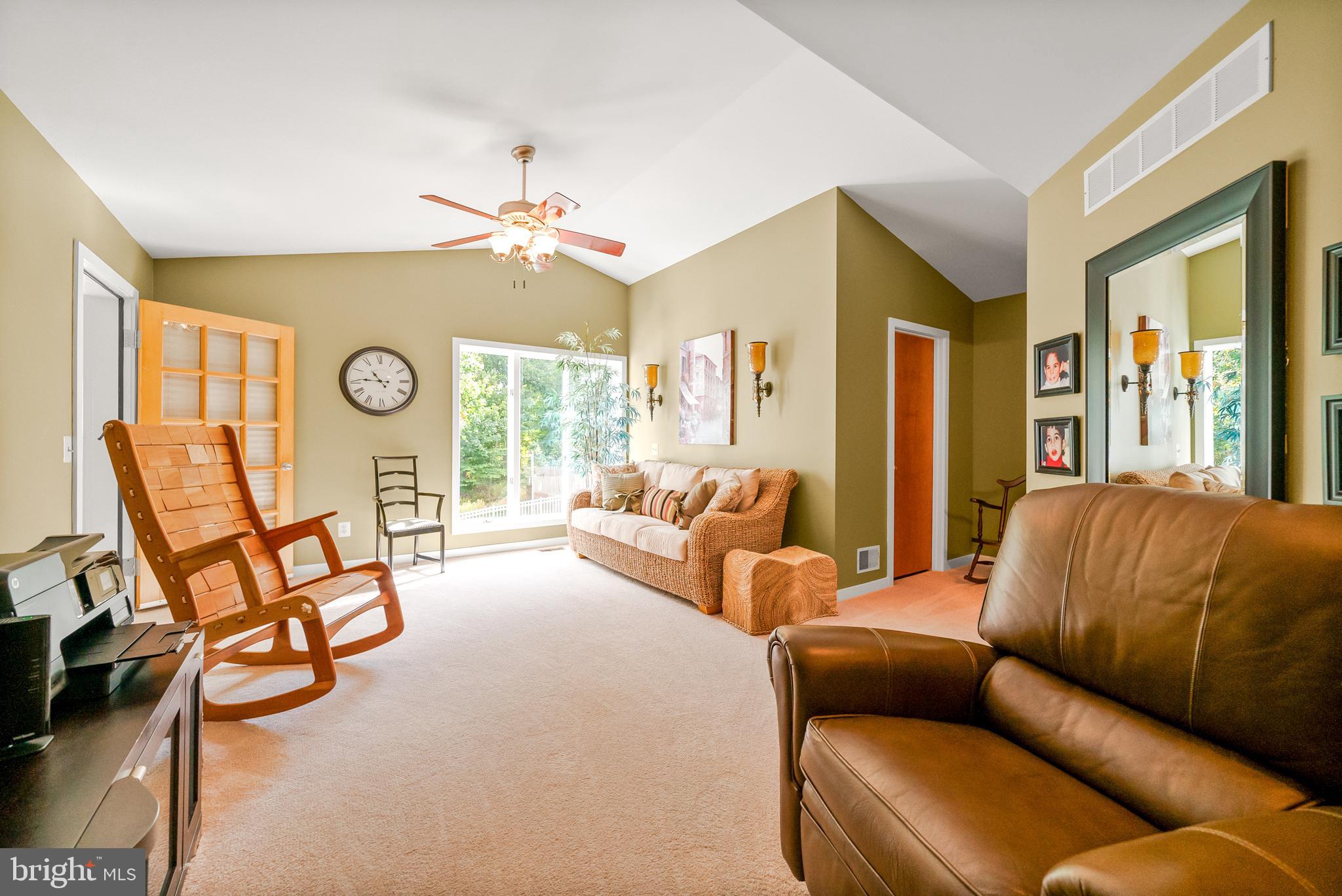 PINE RIDGE - Residential