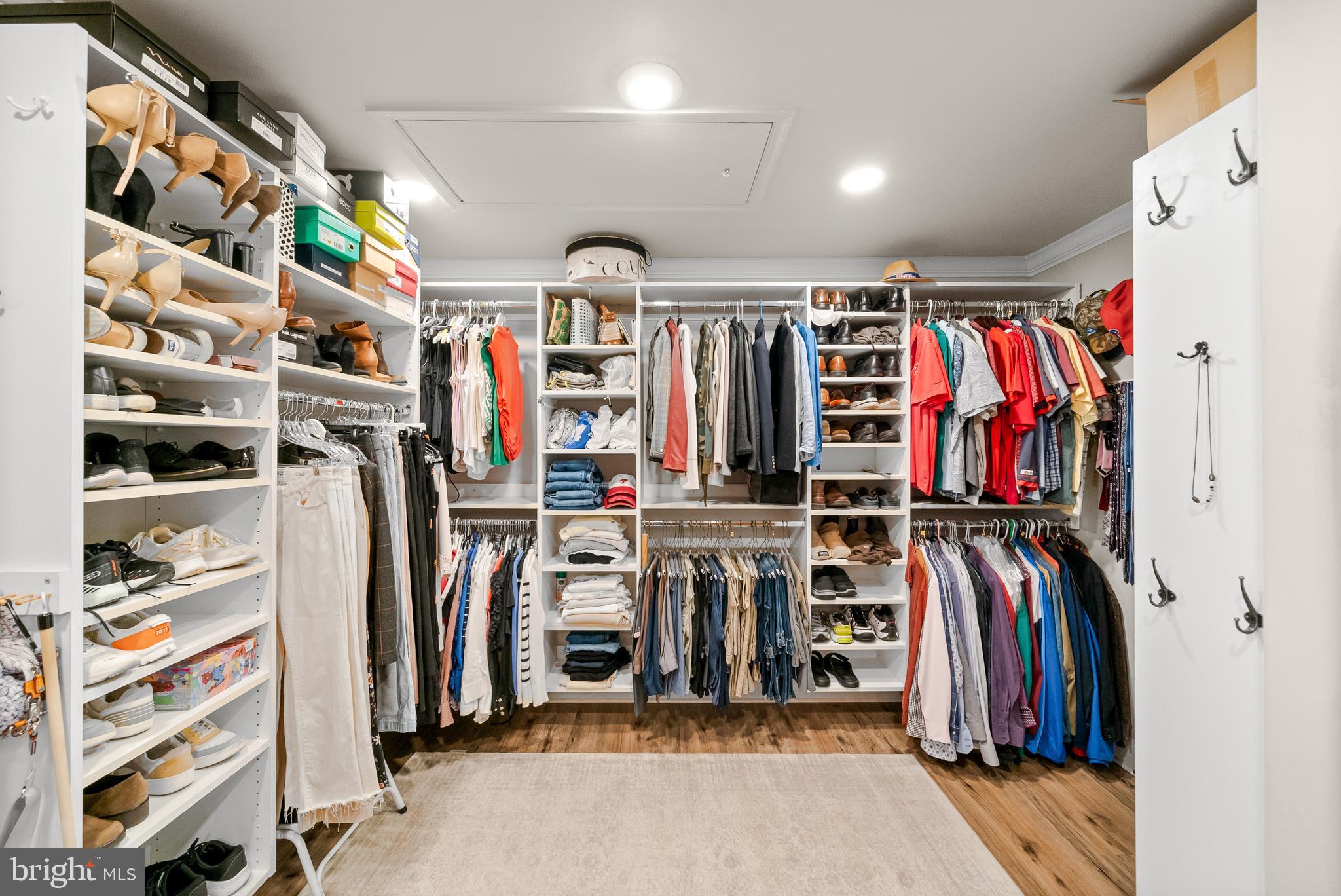 PINE RIDGE - Residential