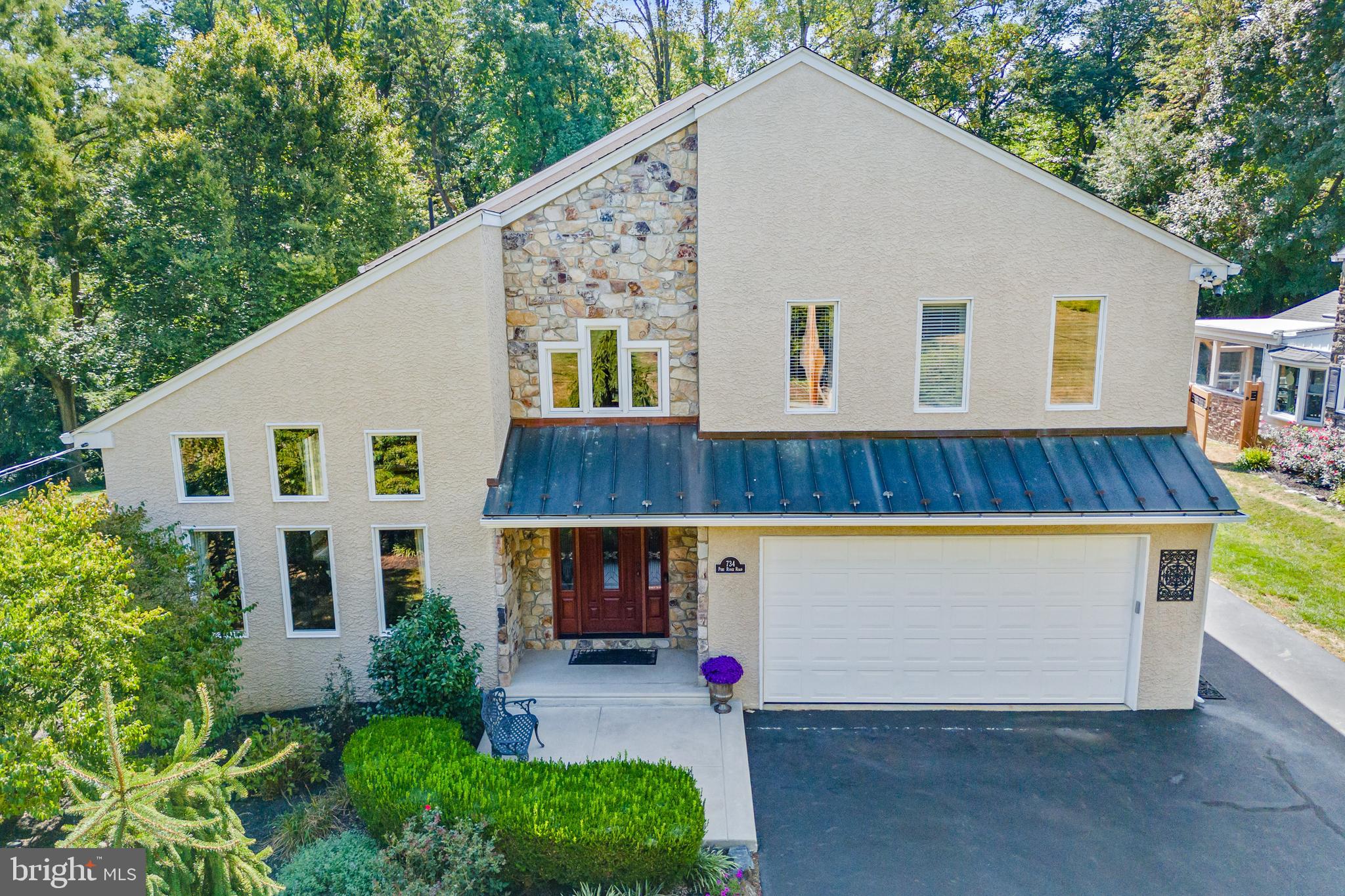 PINE RIDGE - Residential