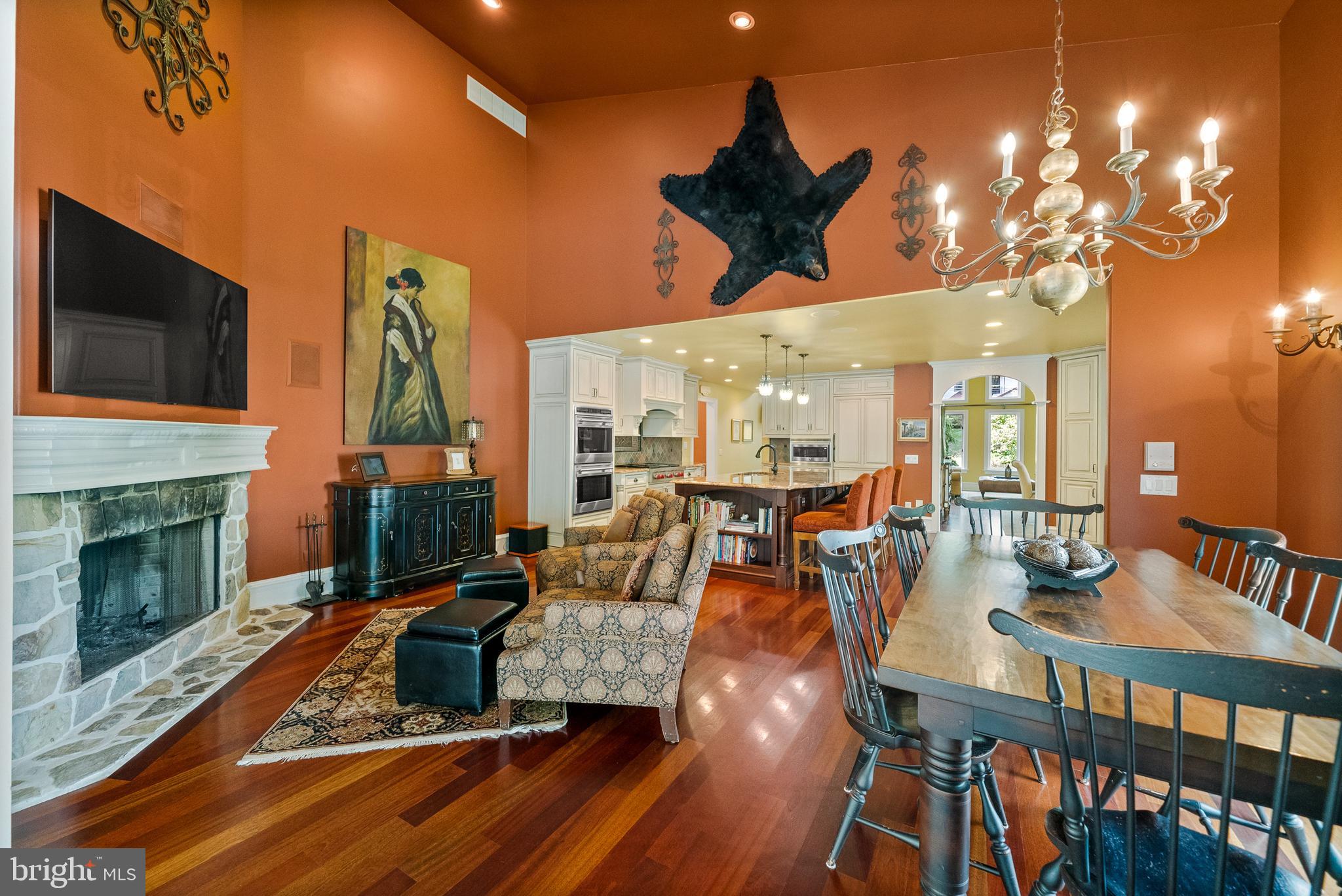 PINE RIDGE - Residential