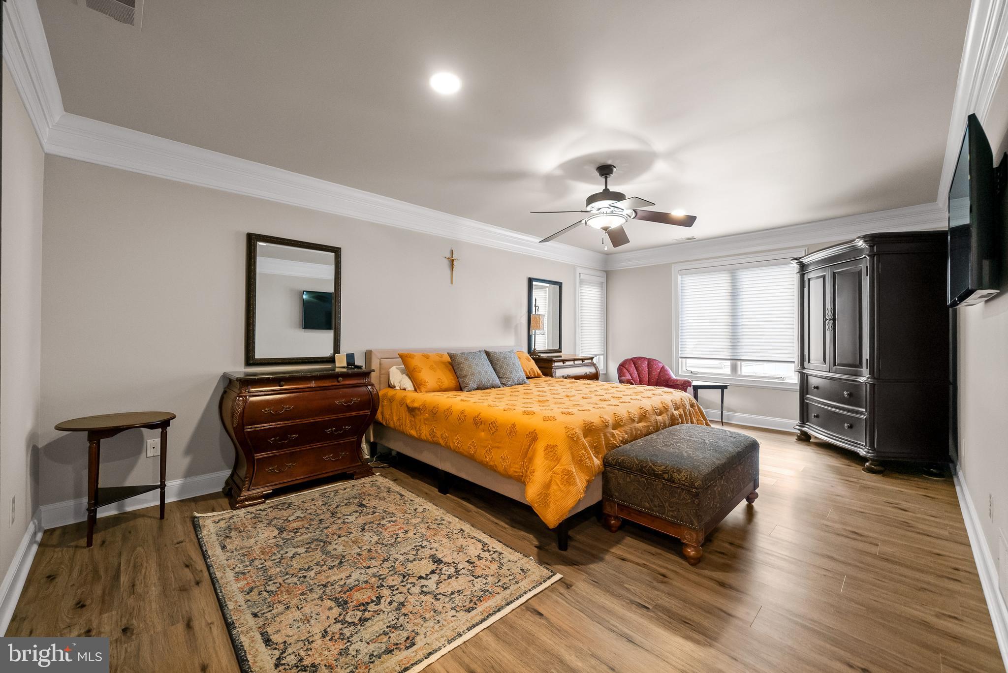 PINE RIDGE - Residential