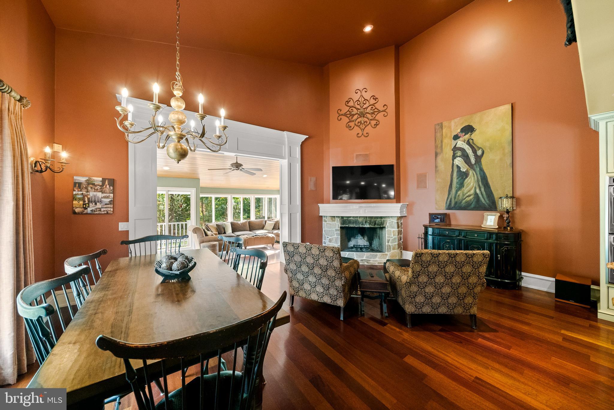 PINE RIDGE - Residential