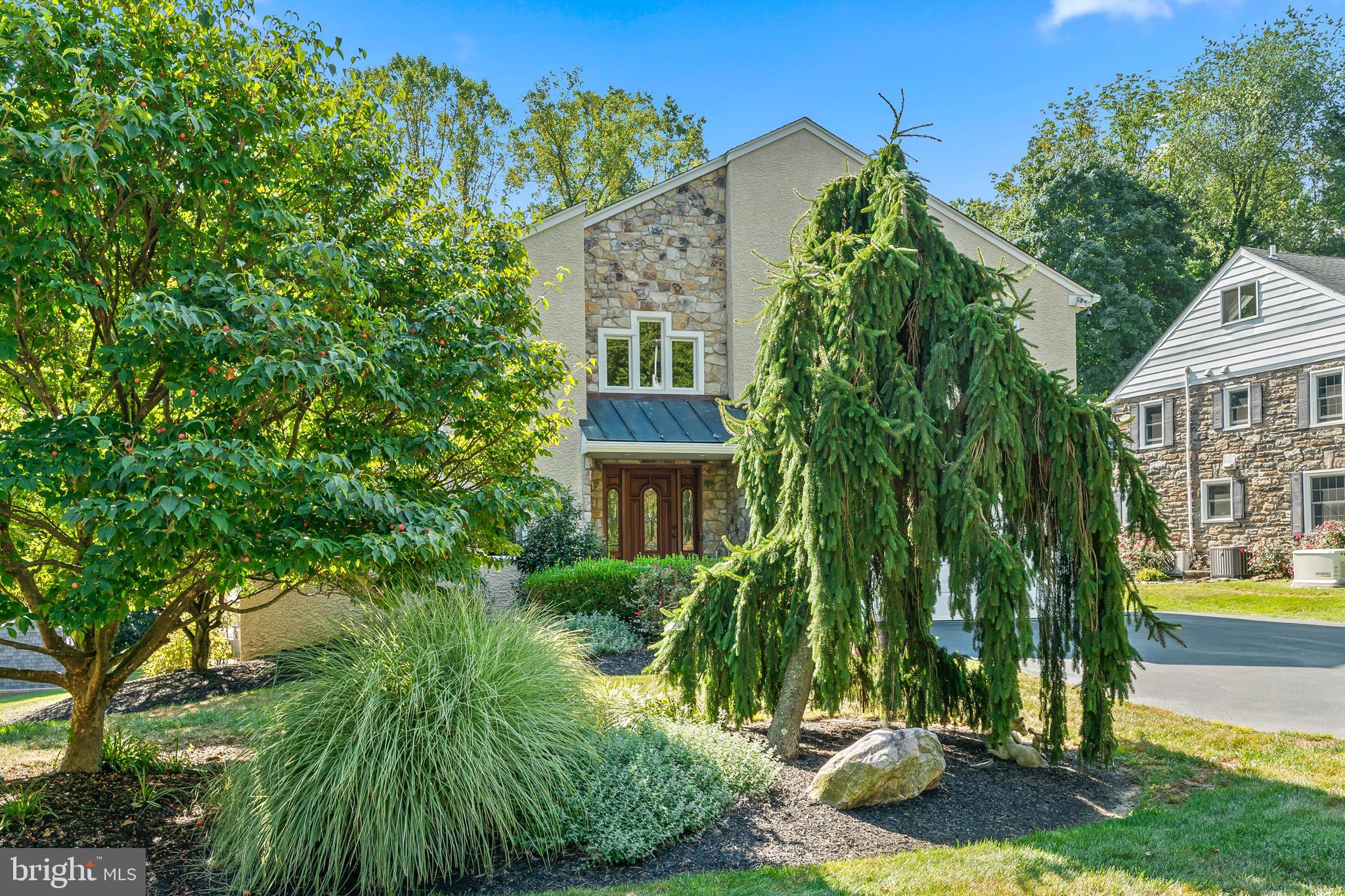 PINE RIDGE - Residential