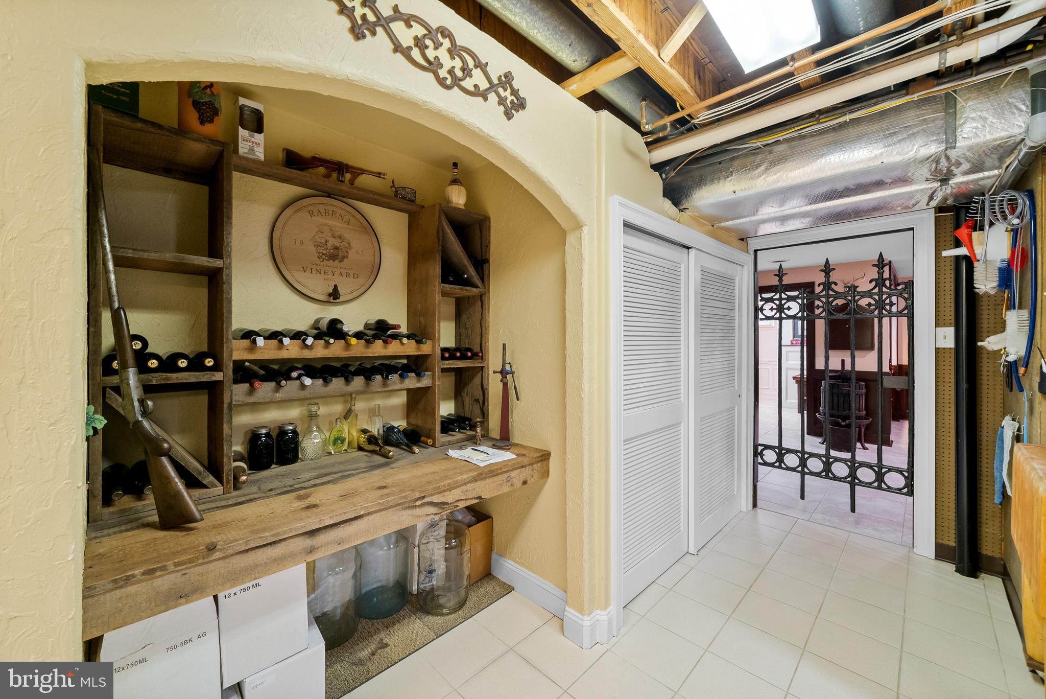 PINE RIDGE - Residential