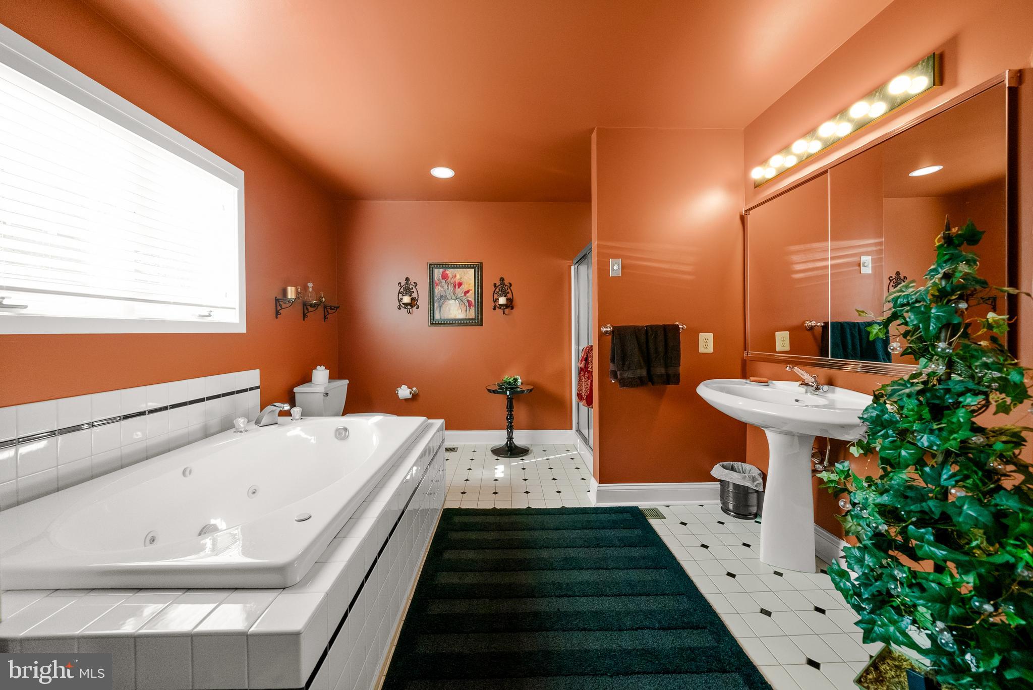 PINE RIDGE - Residential