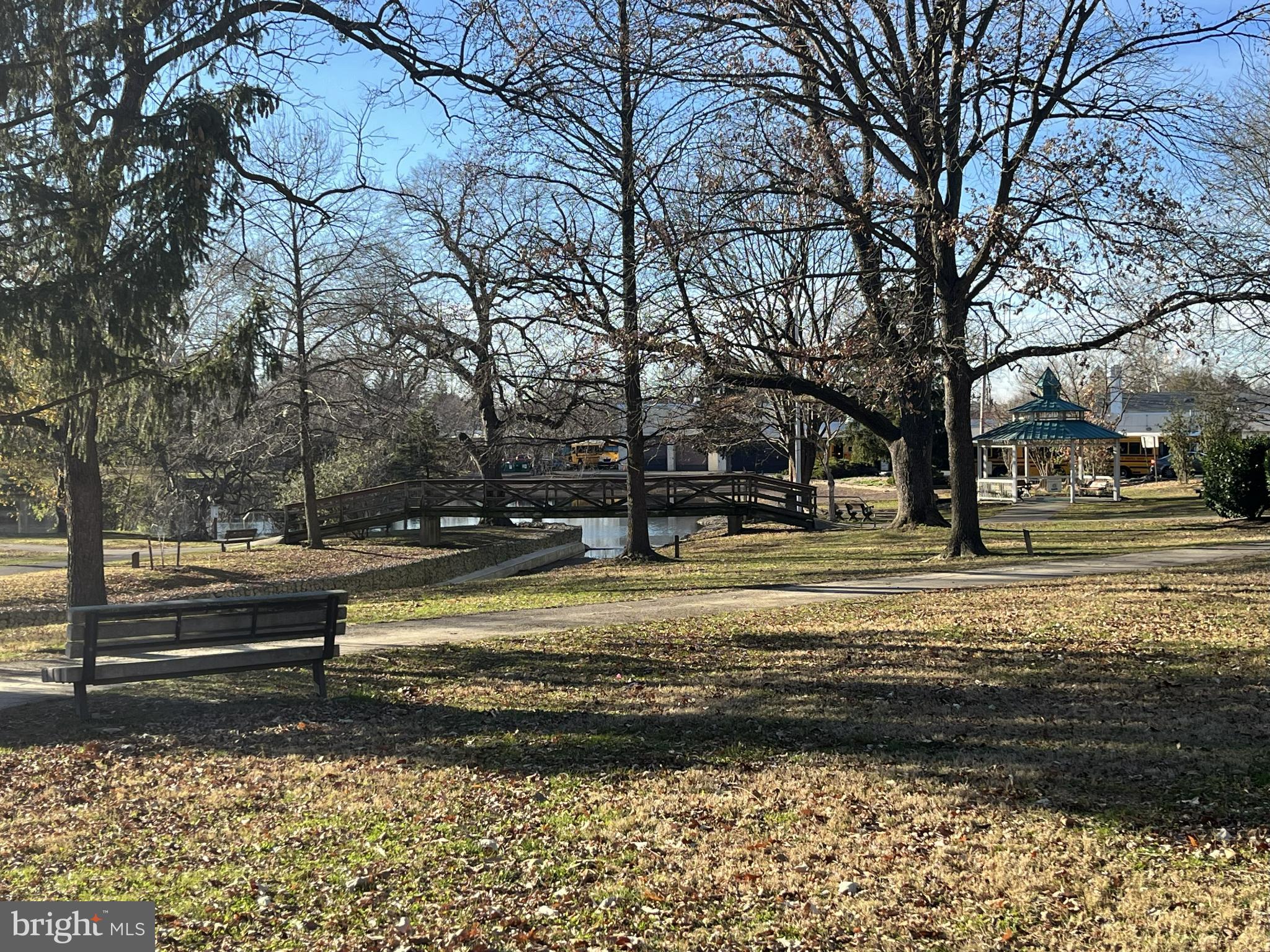 CHESNEY DOWNS - Residential