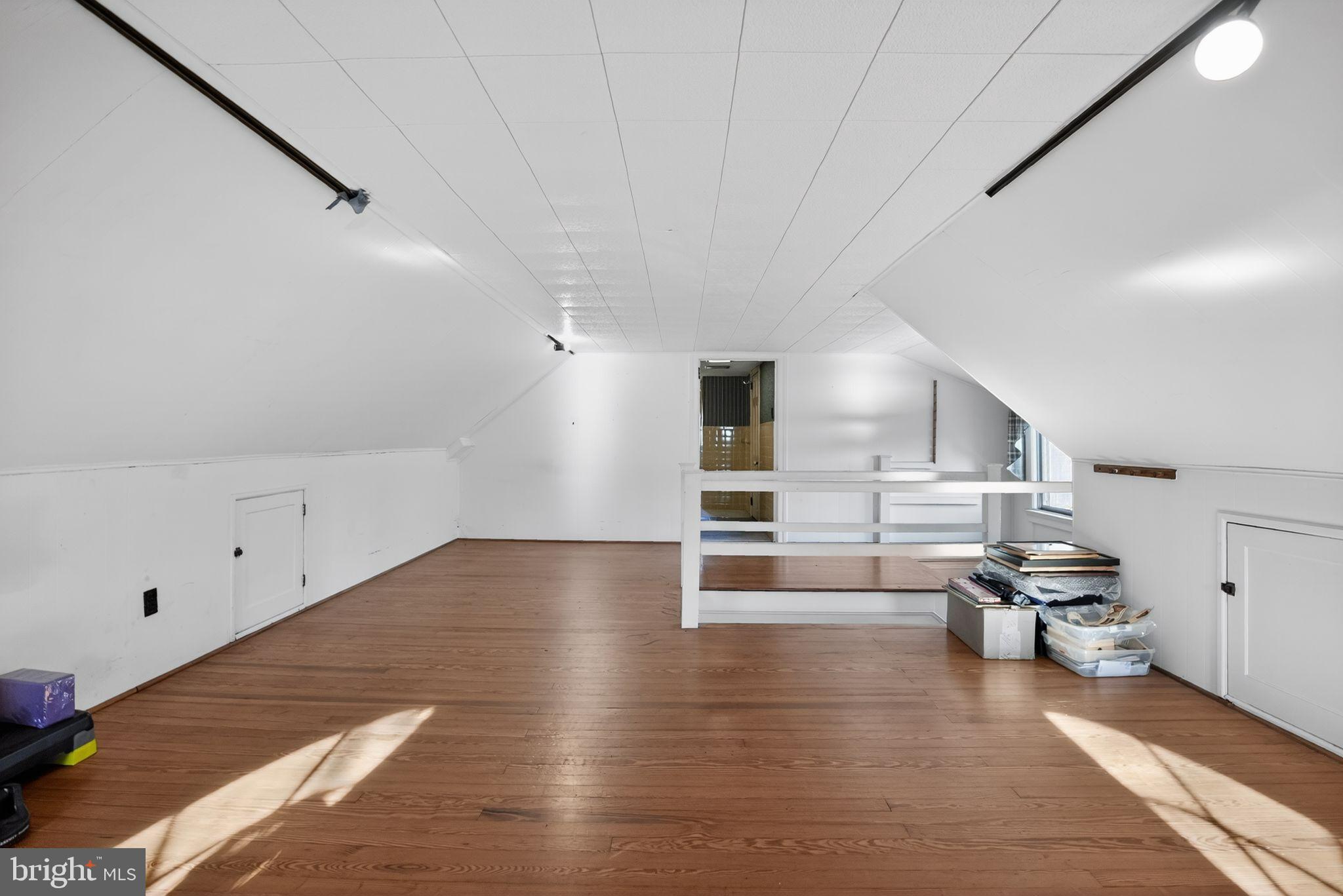 CHESNEY DOWNS - Residential