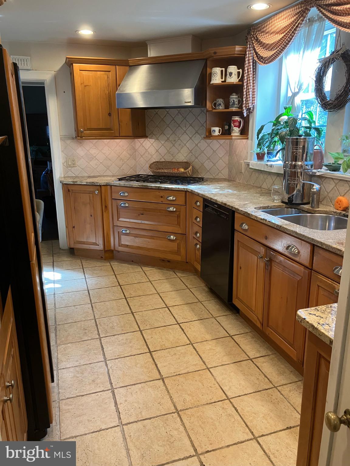 CHESNEY DOWNS - Residential