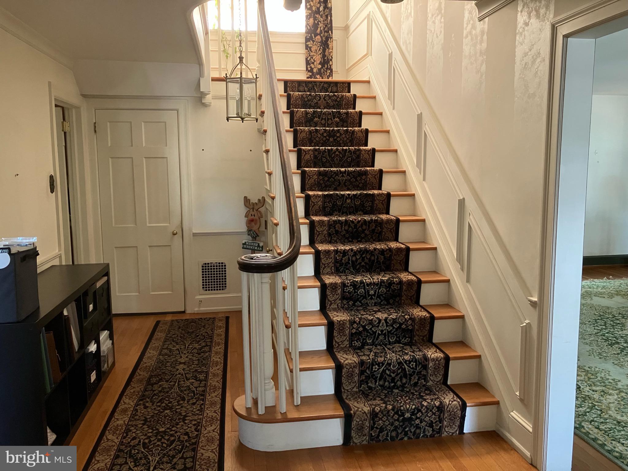 CHESNEY DOWNS - Residential