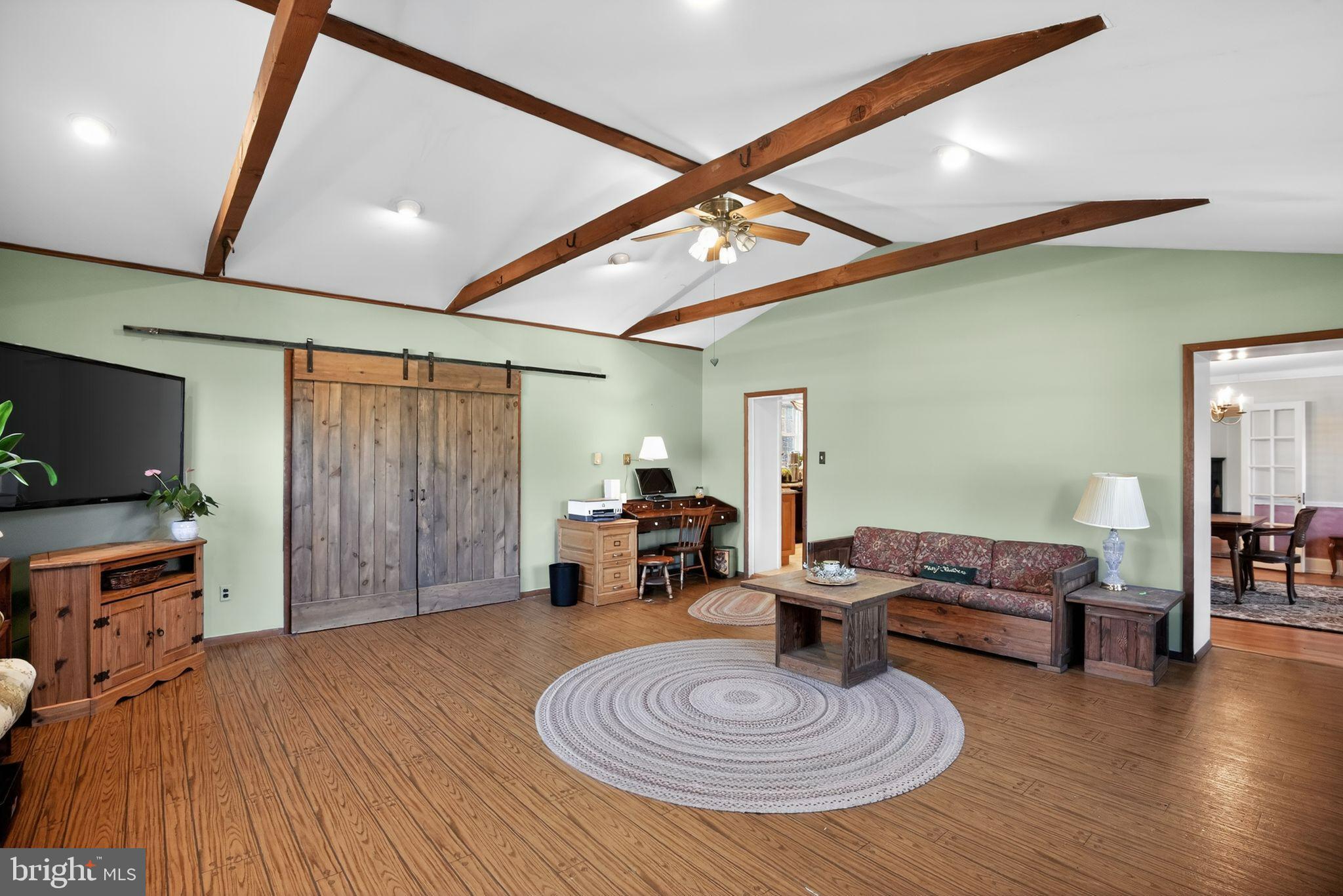 CHESNEY DOWNS - Residential