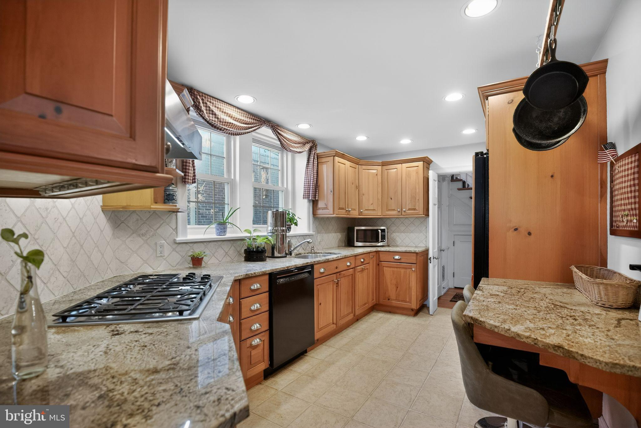 CHESNEY DOWNS - Residential